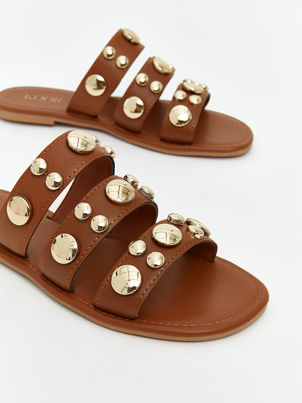 Bej Deri Görünümlü Kadın Terlik-2