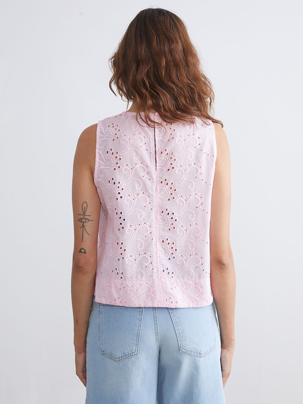 Pembe Bisiklet Yaka Ajurlu Brode Bluz-3