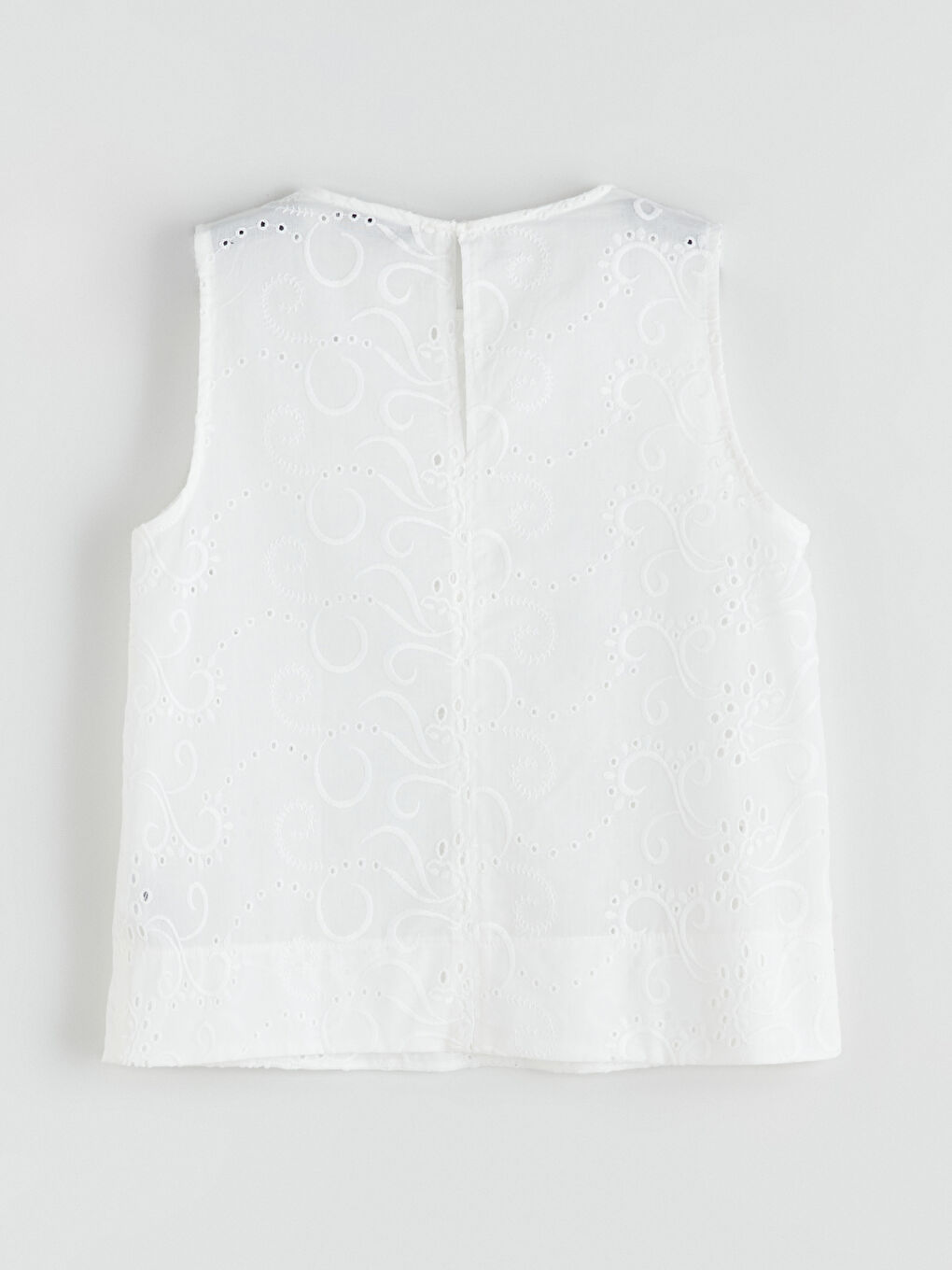 Ekru Bisiklet Yaka Ajurlu Brode Bluz-5