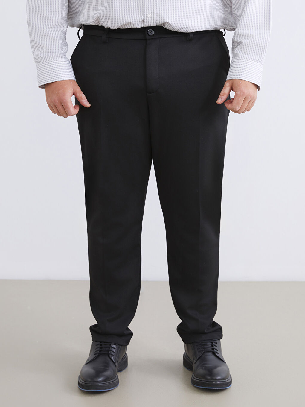 Siyah Dar Kalıp Erkek Chino Pantolon-1