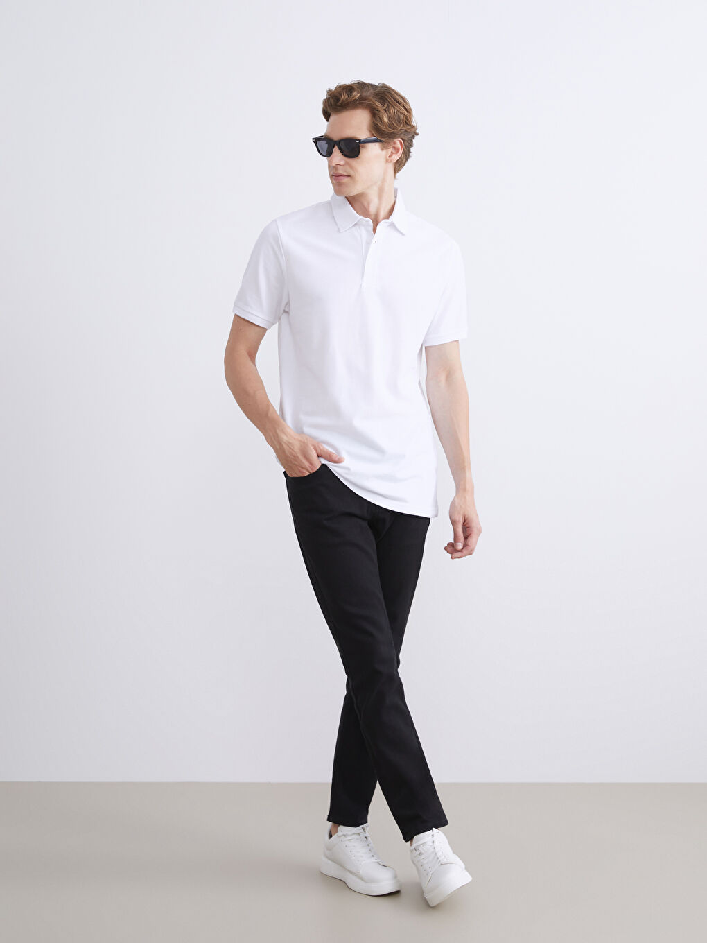 Beyaz Polo Yaka Pike Erkek Tişört-1