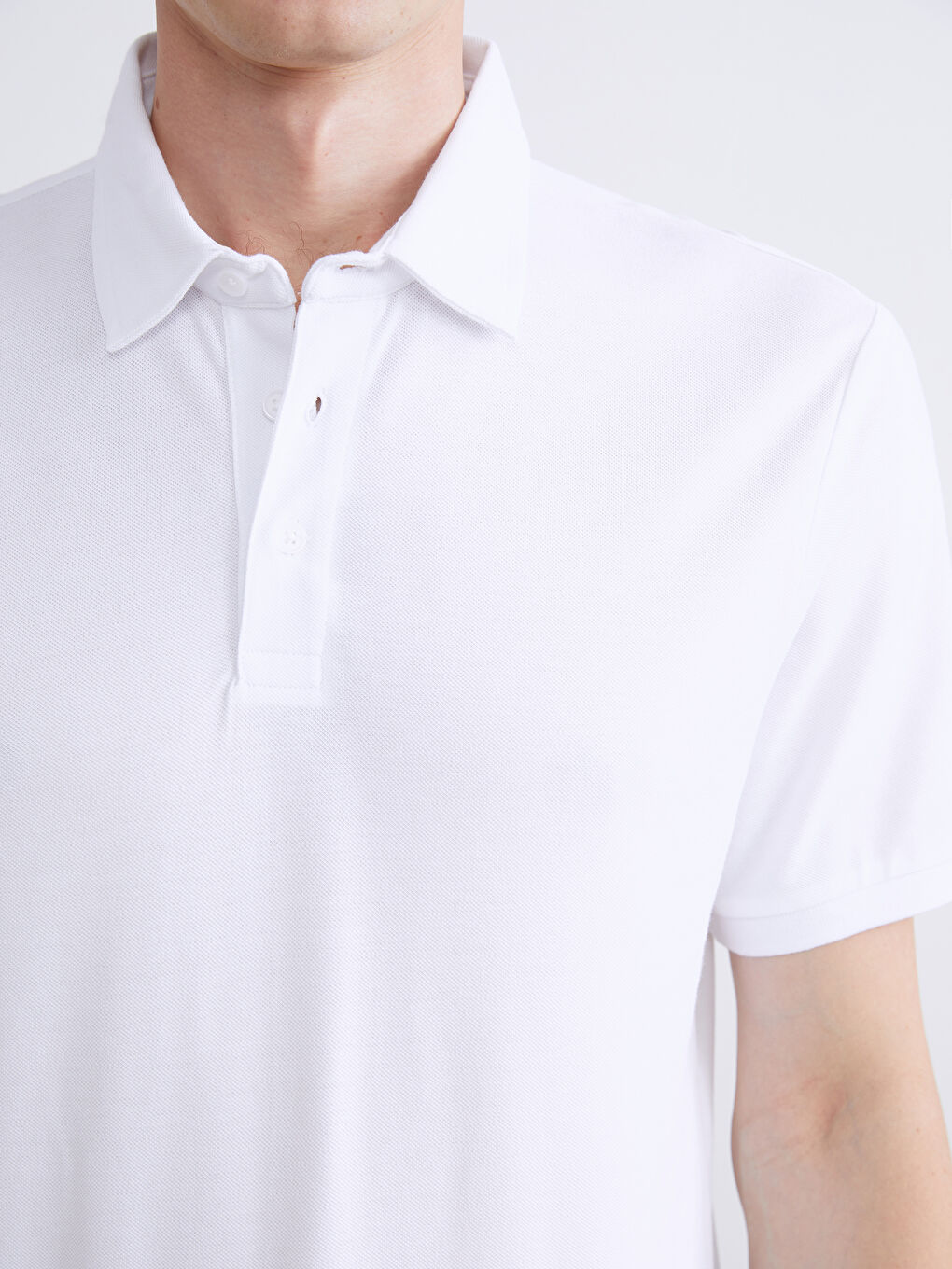 Beyaz Polo Yaka Pike Erkek Tişört-2