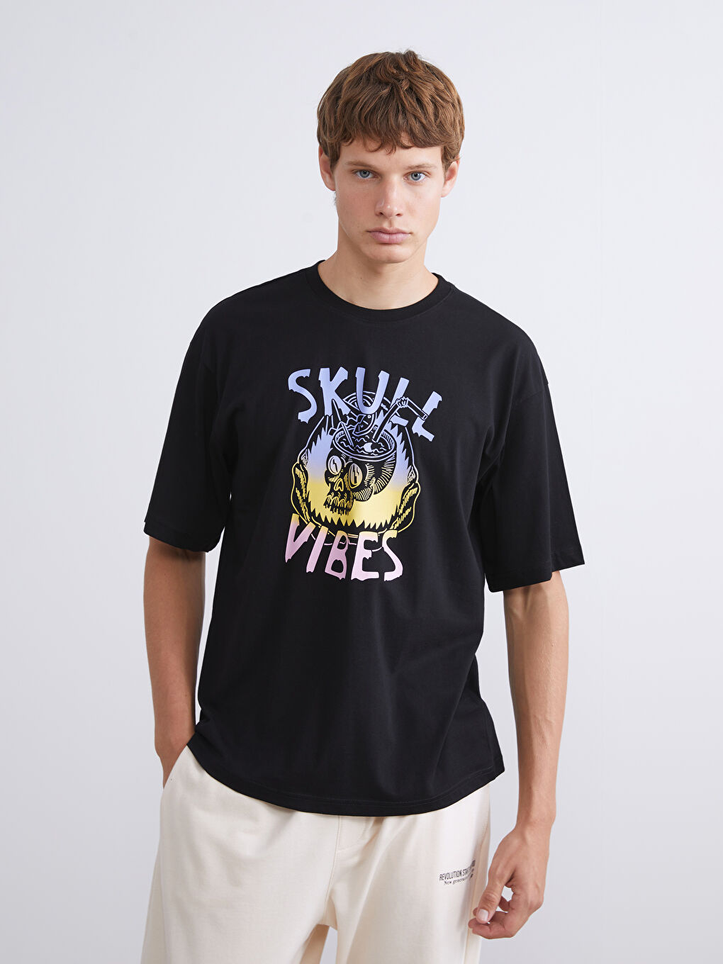 Siyah Bisiklet Yaka Baskılı Penye Erkek Tişört