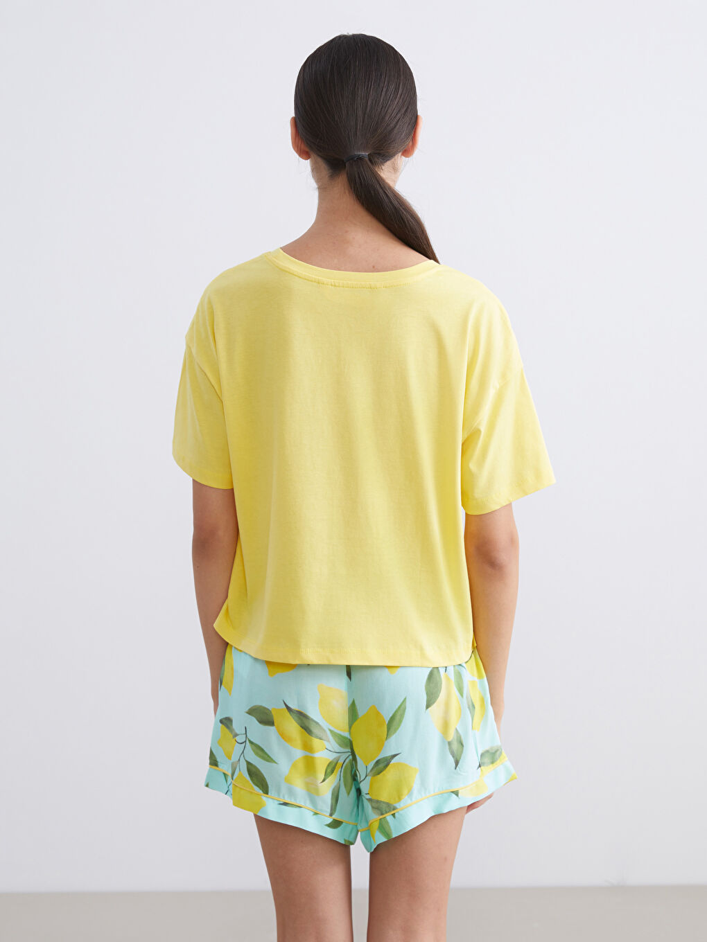 Mavi Bisiklet Yaka Baskılı Kadın Şortlu Pijama Takımı-3