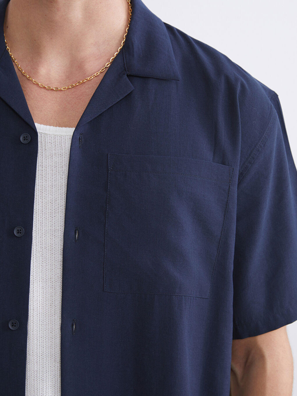 Relaxed Fit Resort Collar Short Sleeve Men's Shirt-2