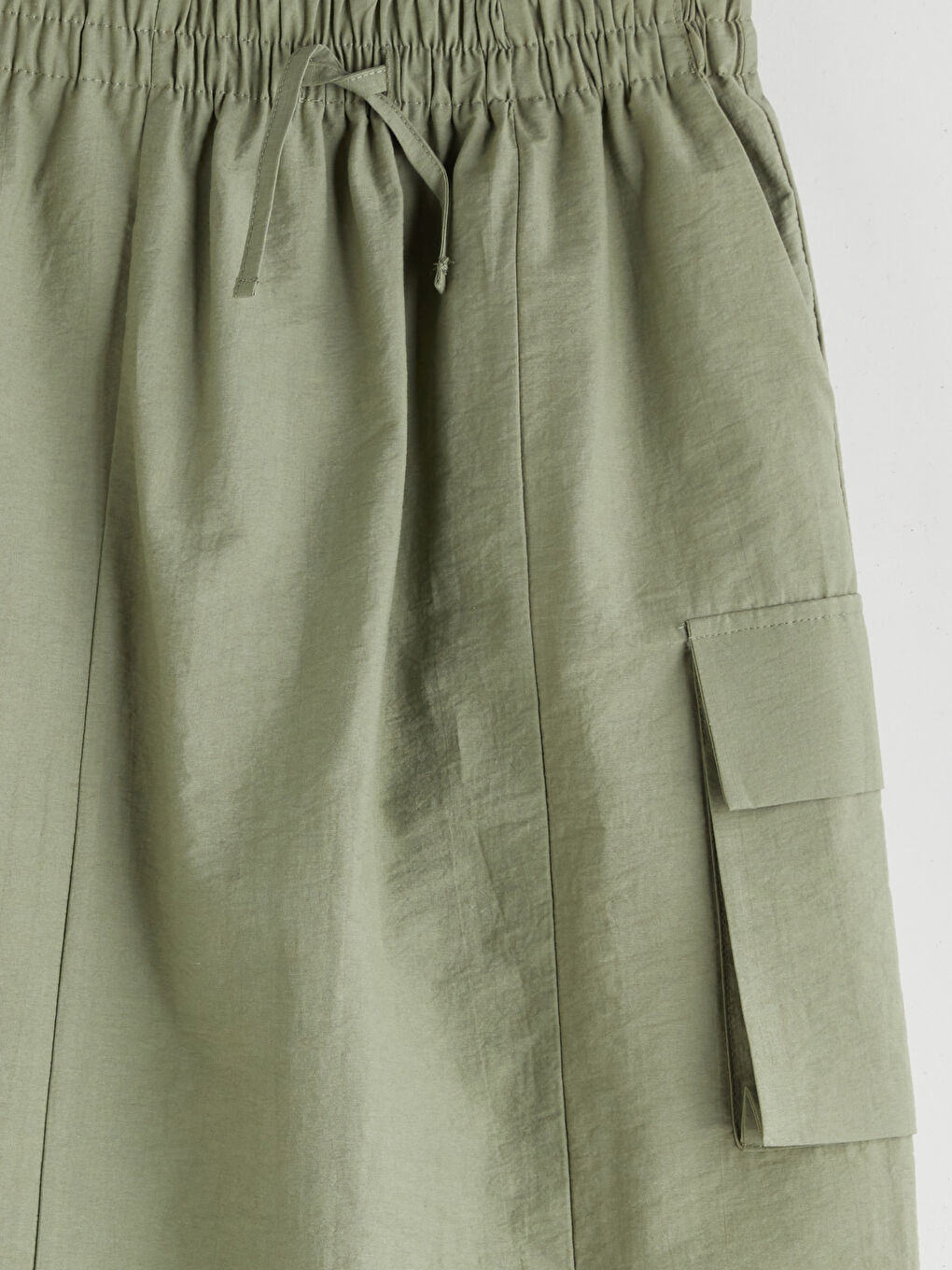 LCW Kids Girls' Cargo Skirt with Elastic Waist -S5SB10Z4-8U5