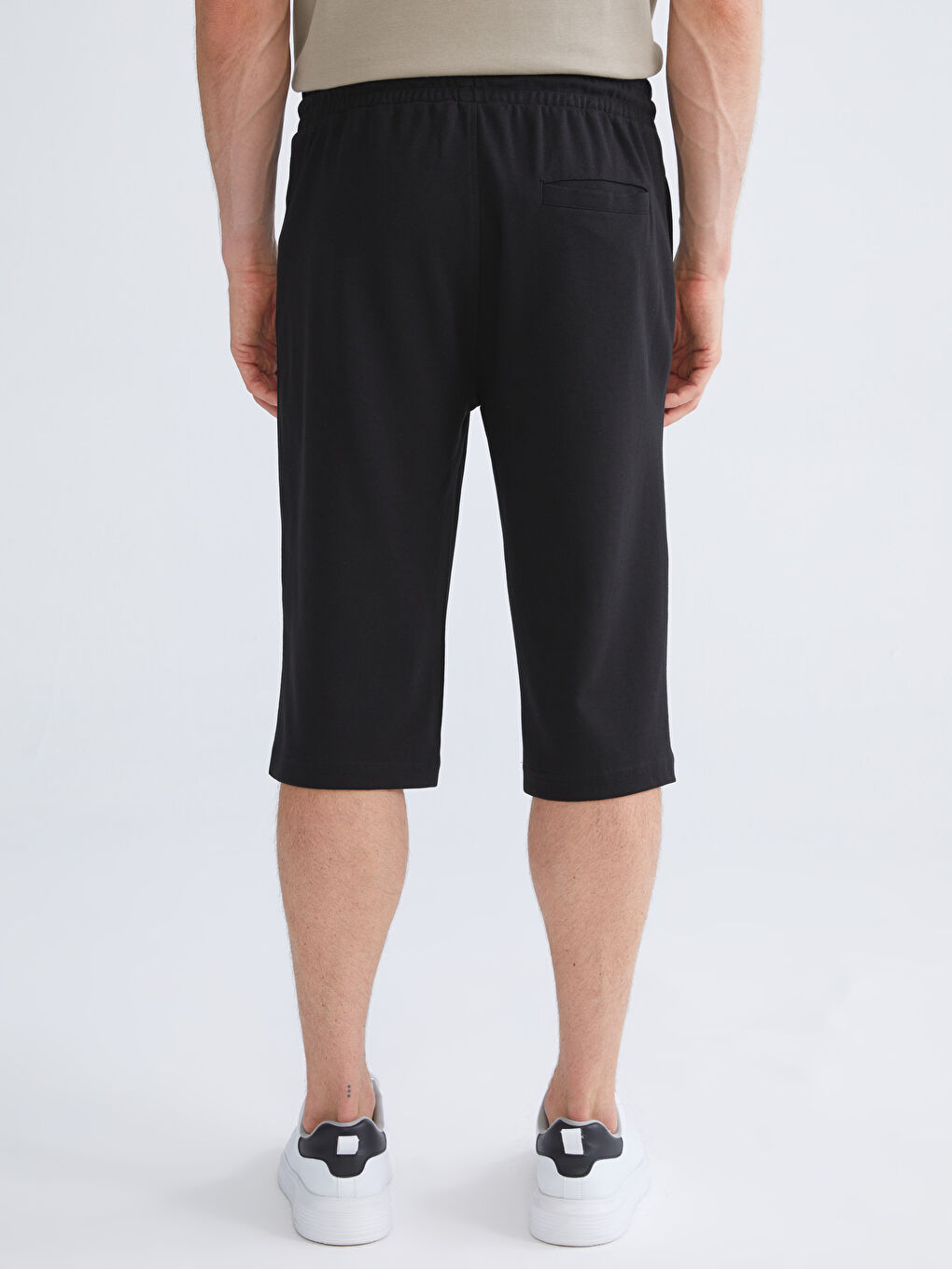 Siyah Standart Kalıp Erkek Şort-3