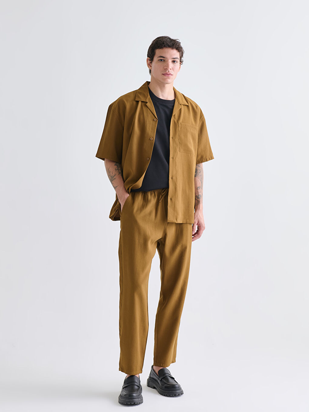 Relaxed Fit Twill Men's Trousers