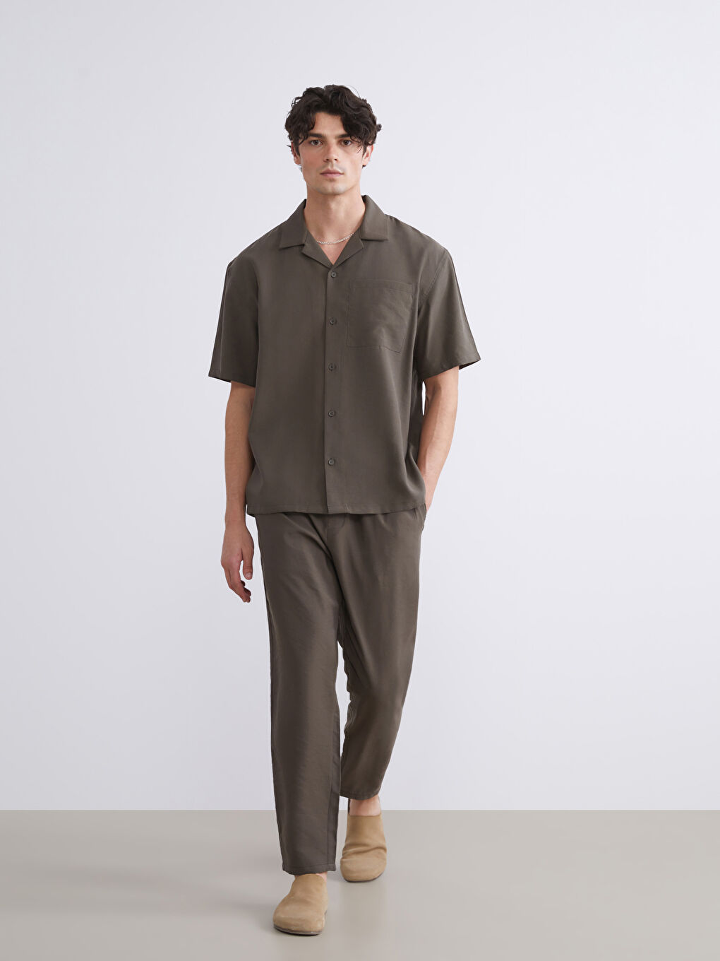 Relaxed Fit Twill Men's Trousers