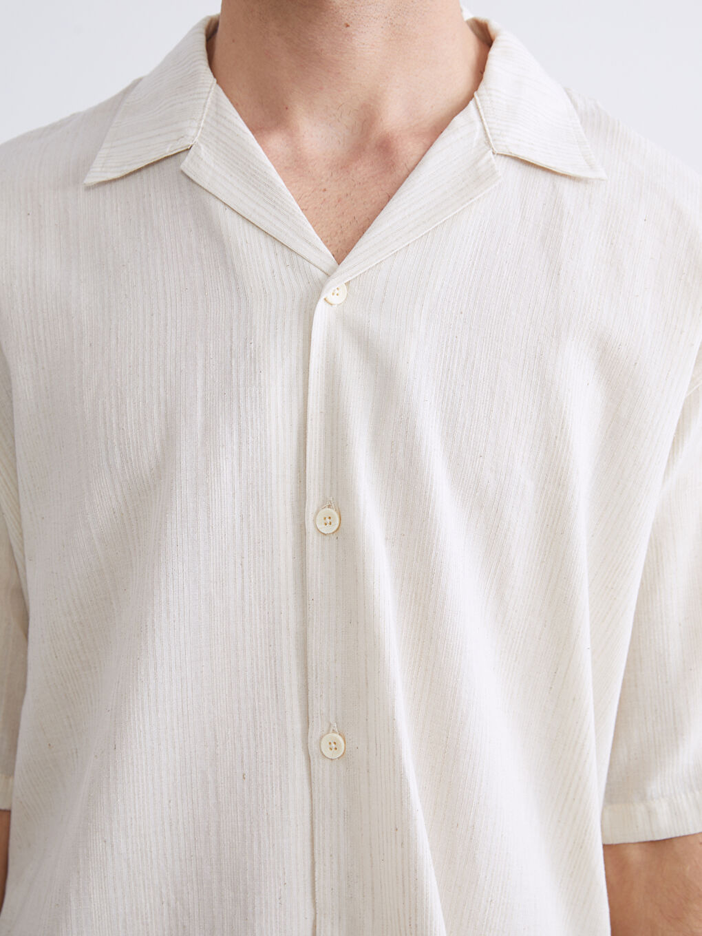 Ekru Rahat Kalıp Kısa Kollu Keten Karışımlı Erkek Gömlek-2