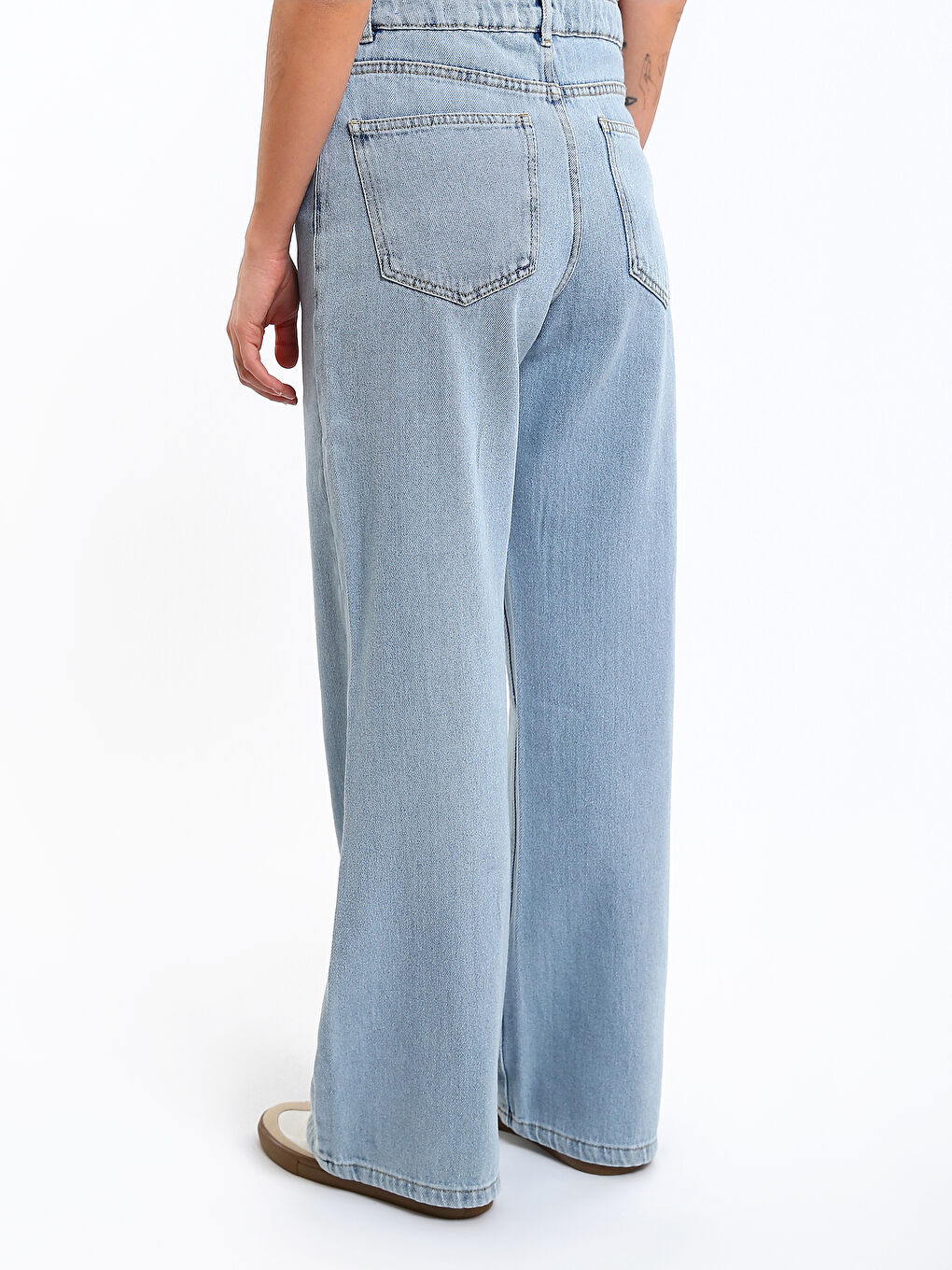 Wideleg Women's Jeans-4