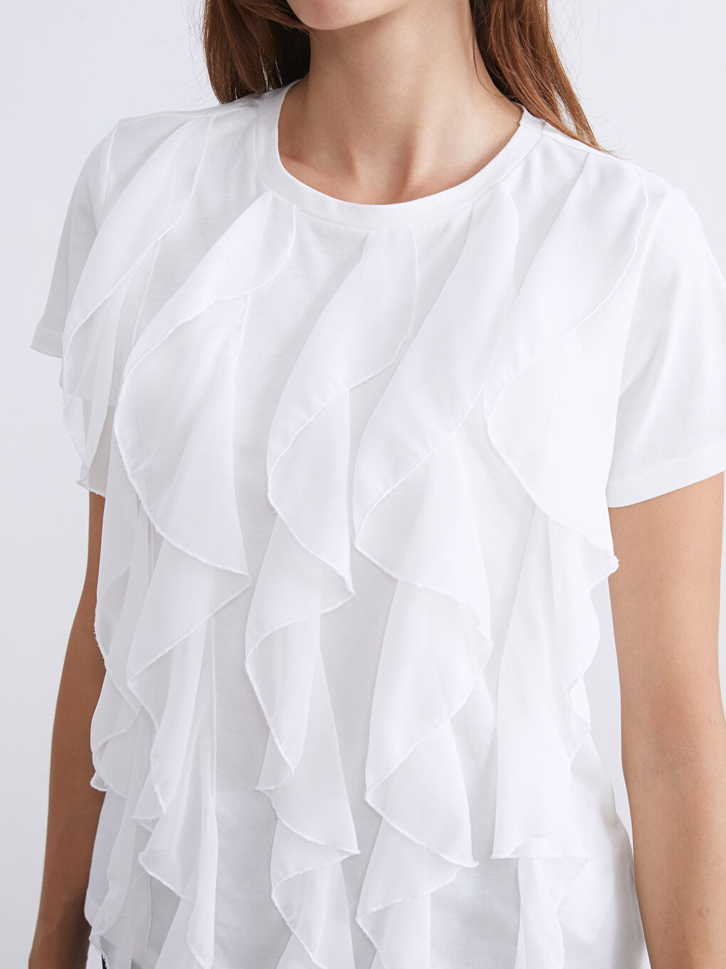 Ekru Bisiklet Yaka Fırfırlı Bluz-2