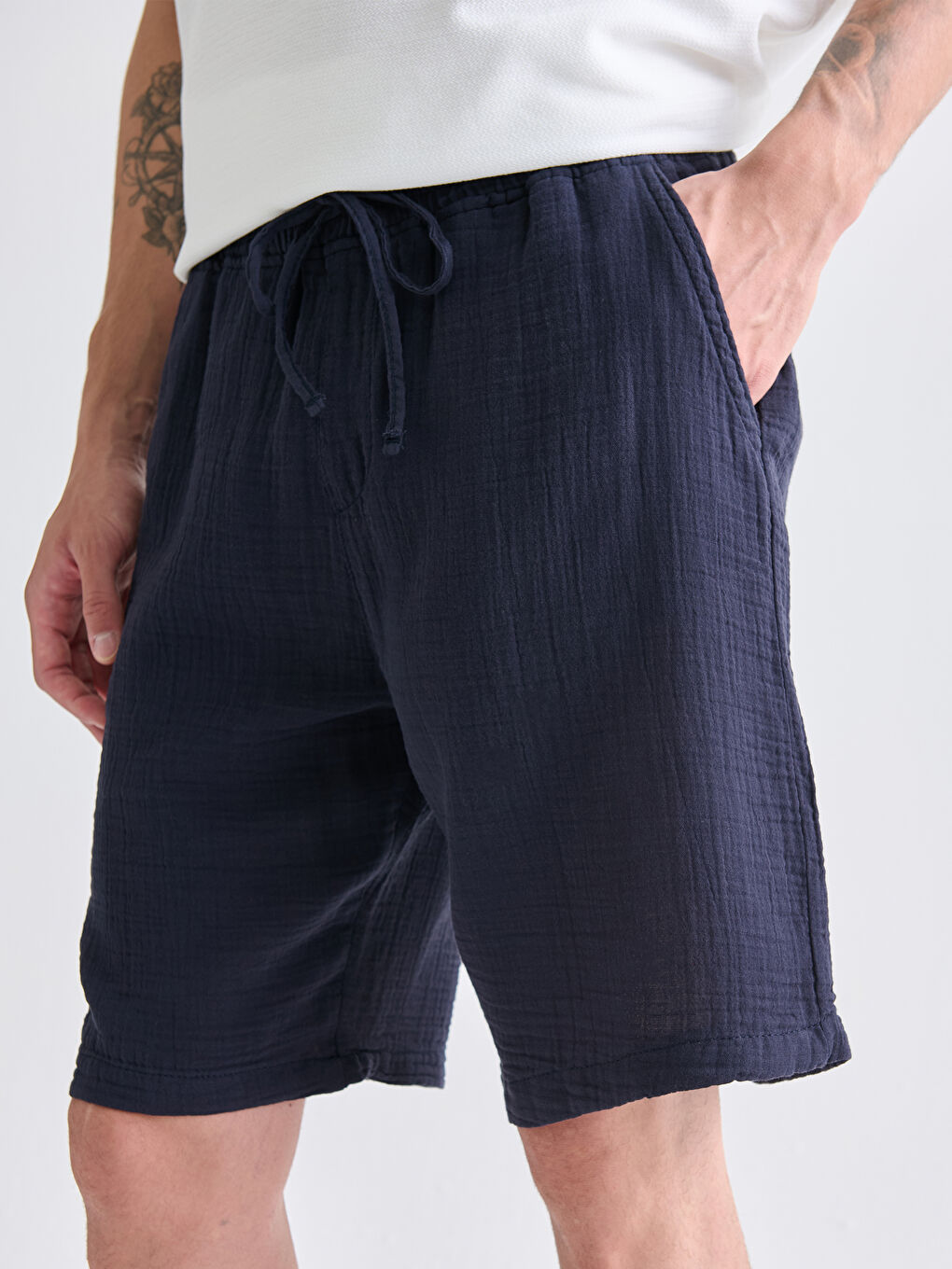 Lacivert Rahat Kalıp Müslin Erkek Şort-2