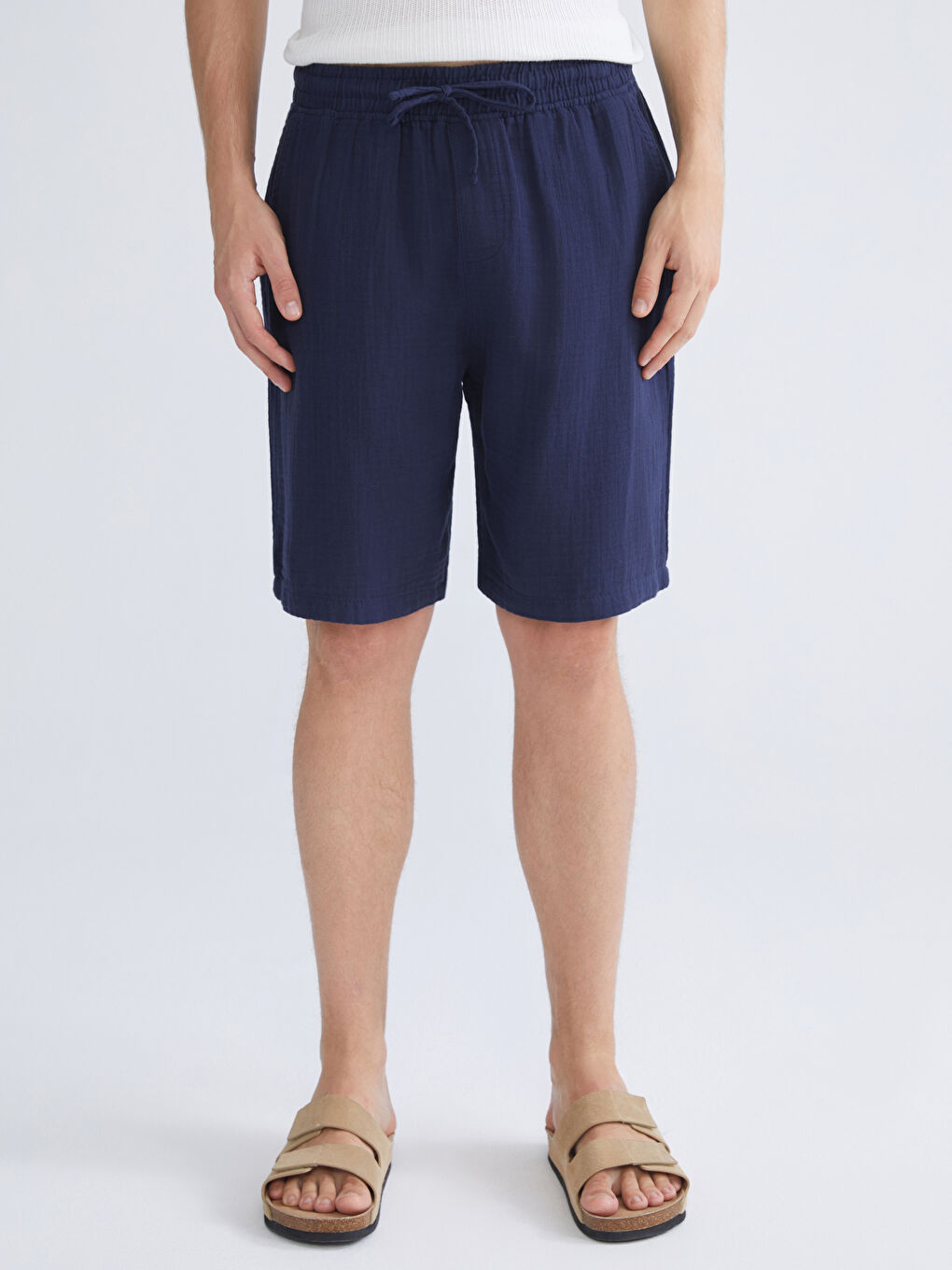 Lacivert Rahat Kalıp Müslin Erkek Şort-1