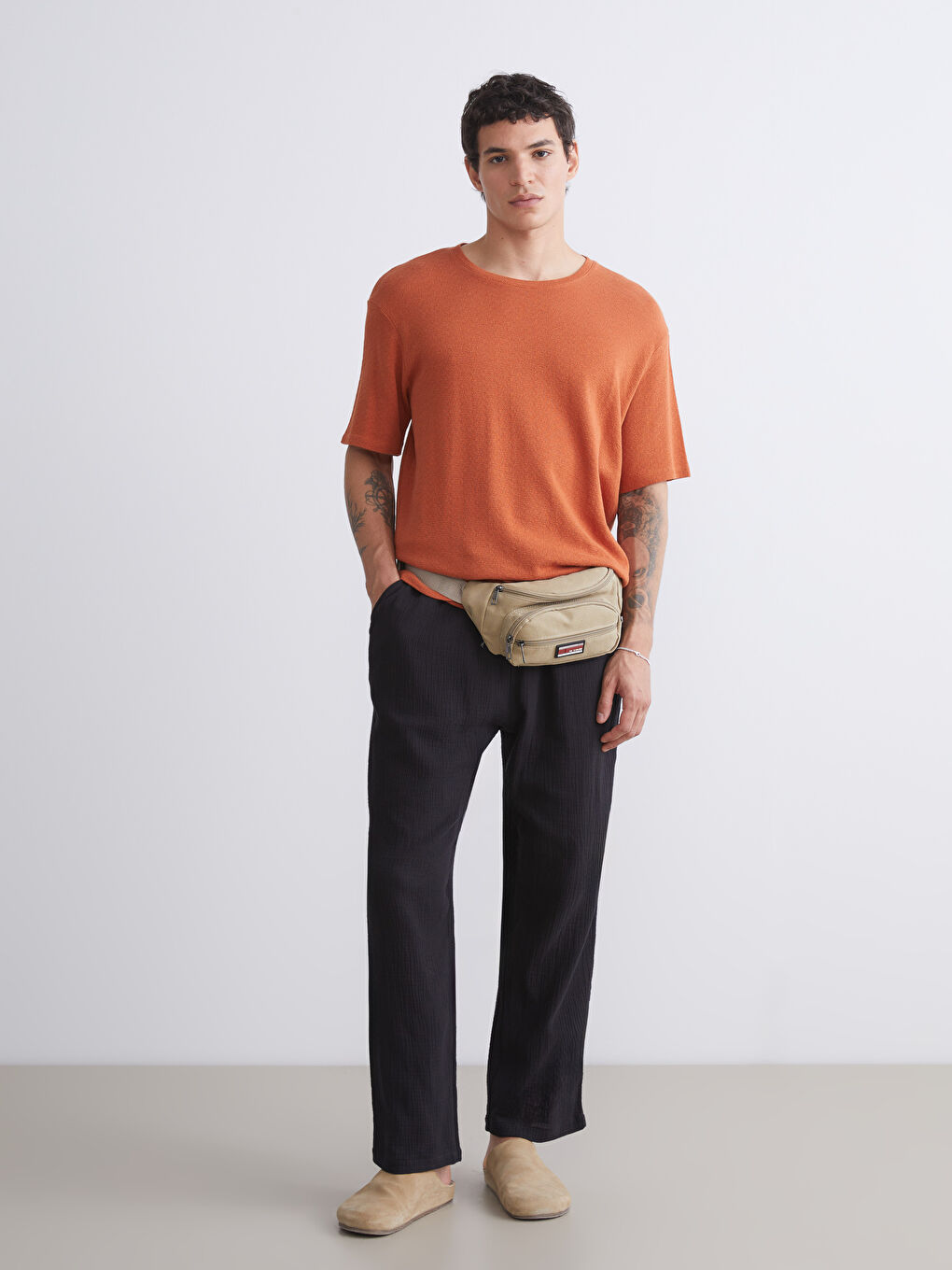 Siyah Rahat Kalıp Erkek Pantolon