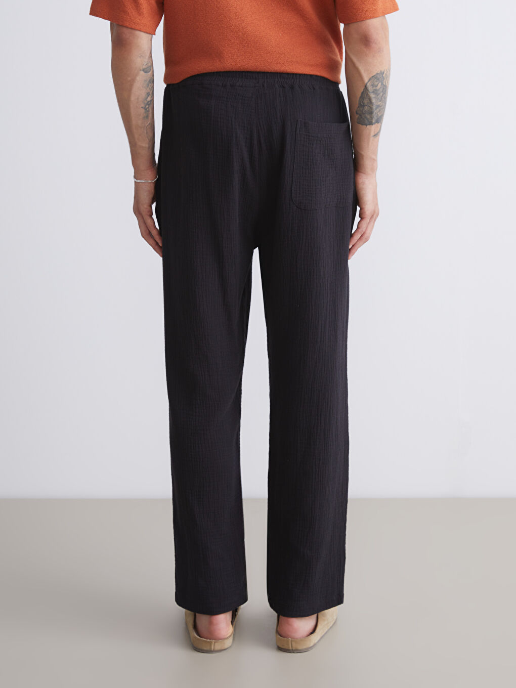 Siyah Rahat Kalıp Erkek Pantolon-3