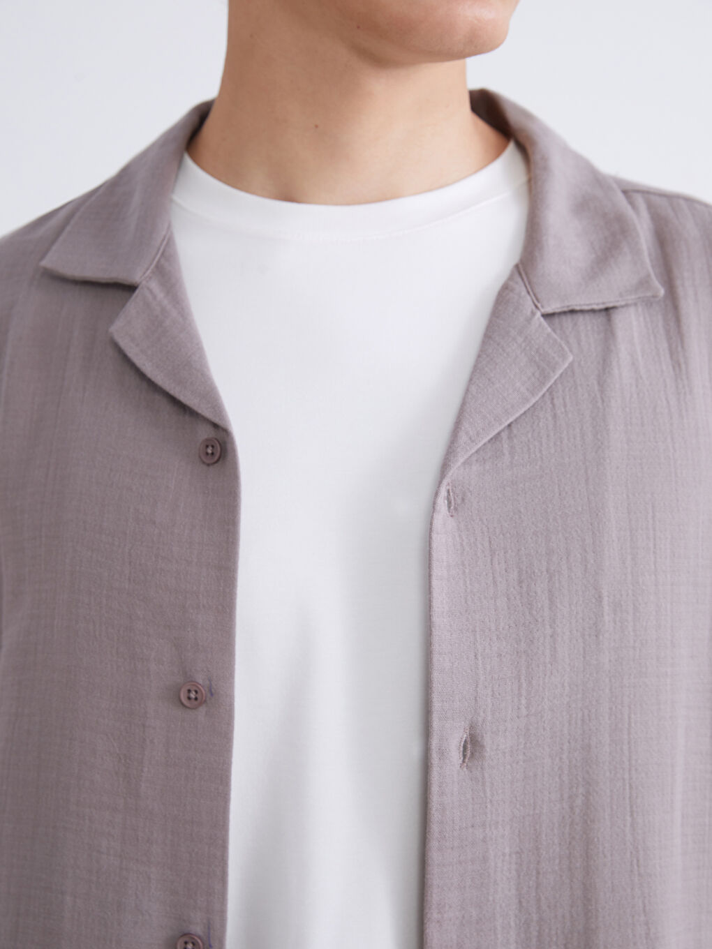 Lila Rahat Kalıp Resort Yaka Kısa Kollu Müslin Erkek Gömlek-2