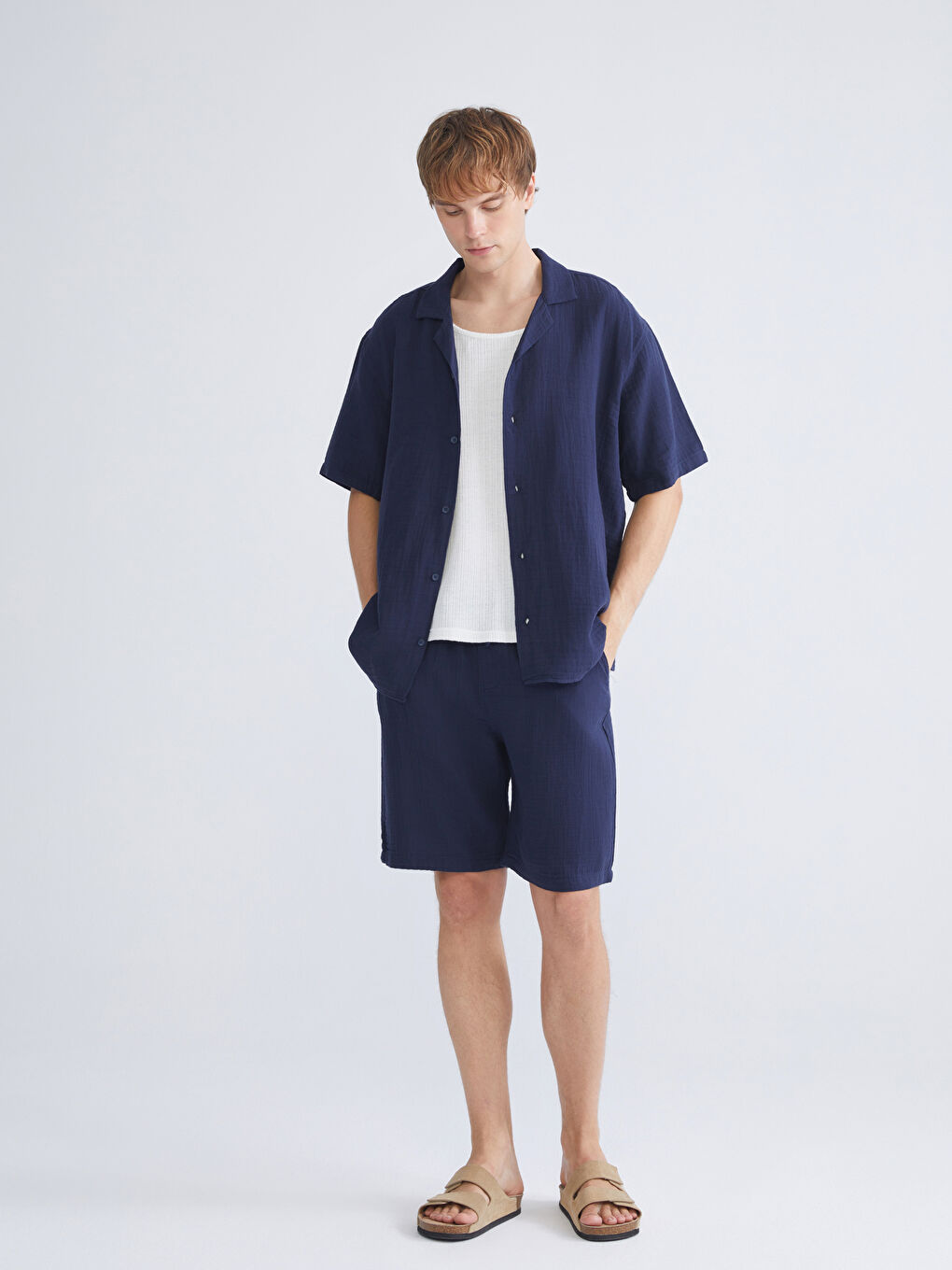 Lacivert Rahat Kalıp Resort Yaka Kısa Kollu Müslin Erkek Gömlek-3