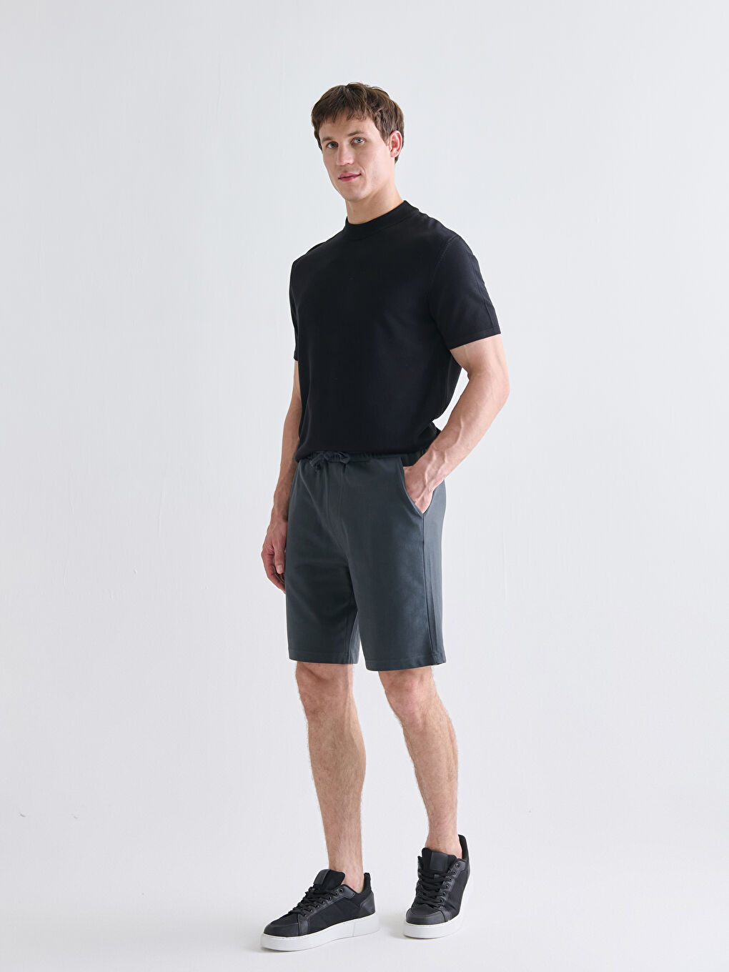 Antrasit Standart Kalıp Erkek Şort