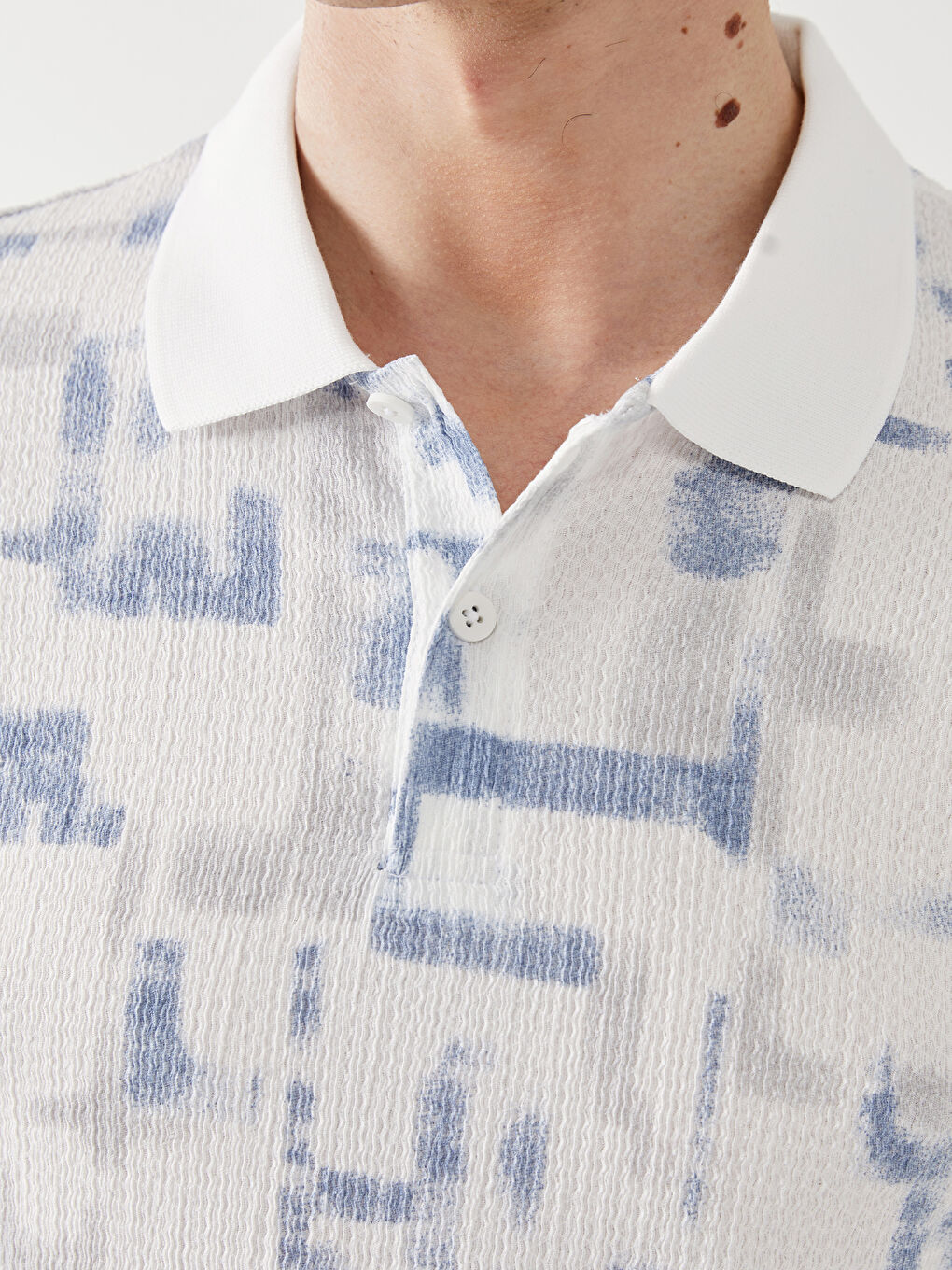 Mavi Polo Yaka Kısa Kollu Desenli Erkek Tişört-2