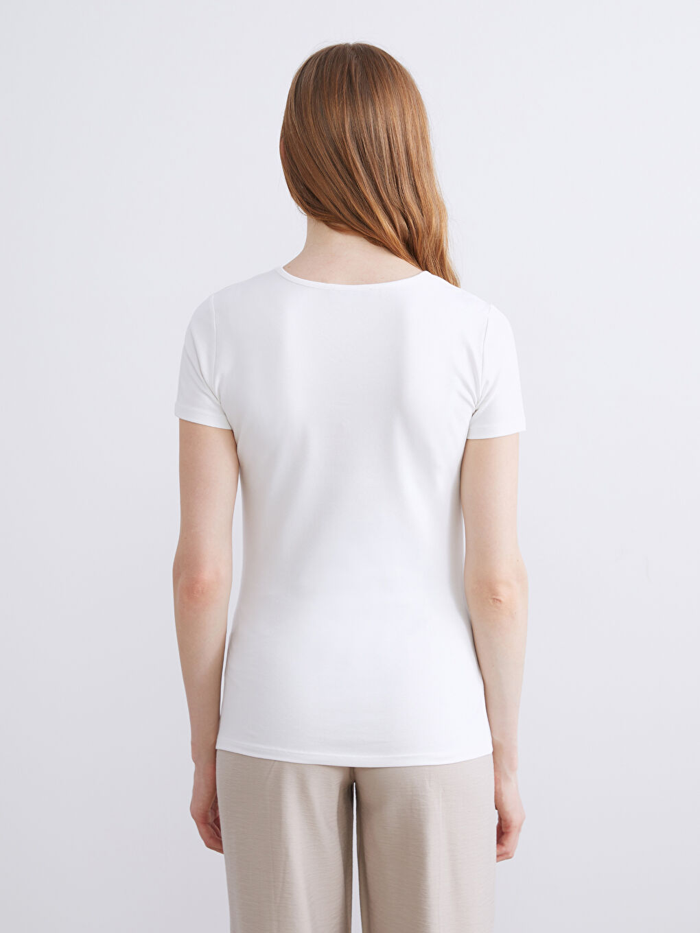 Beyaz Büzgülü Baskılı Hamile Tişört-3