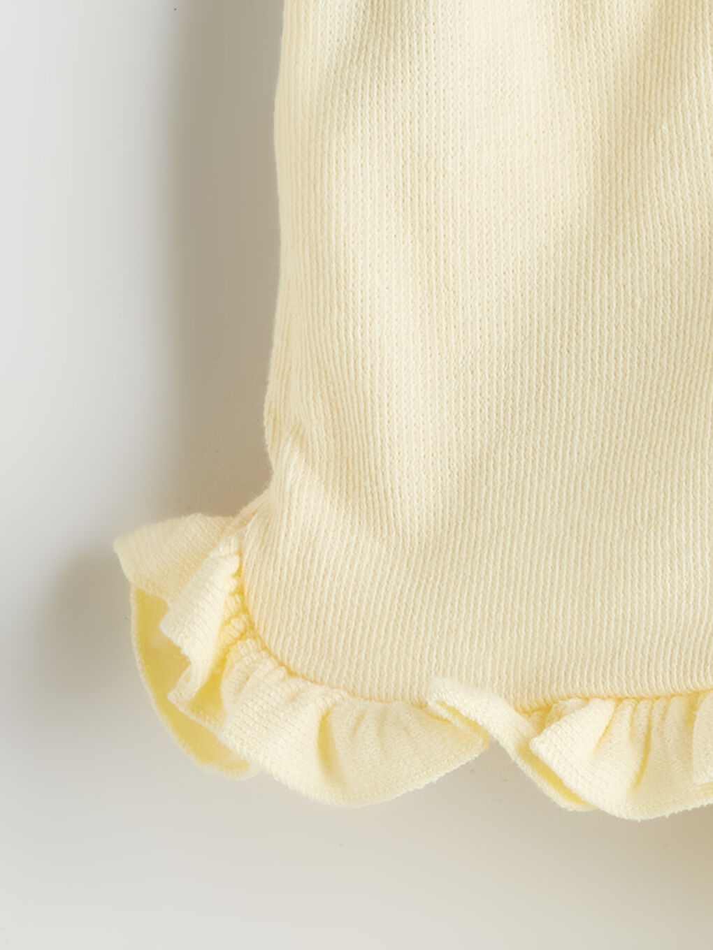 Sarı Beli Lastikli Fırfırlı Kız Bebek Şort 2'li-5