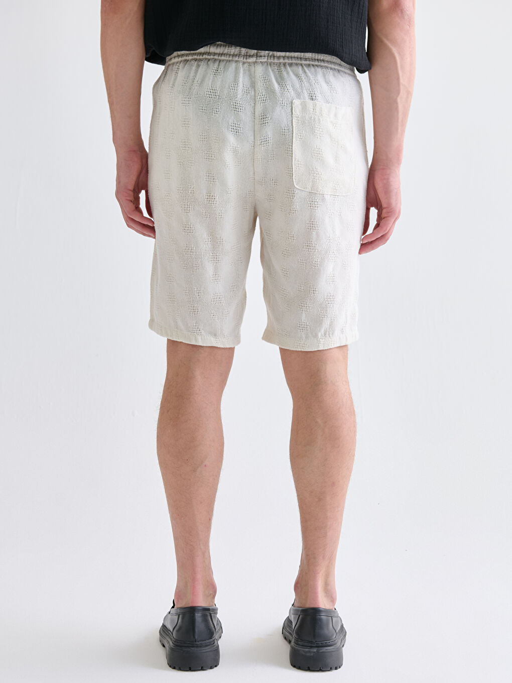 Ekru Standart Kalıp Erkek Şort-3