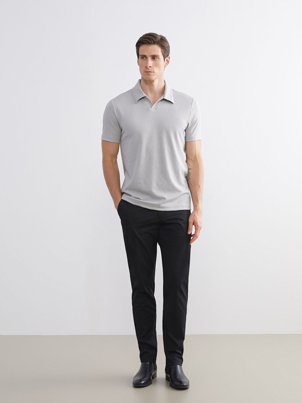 Gri Polo Yaka Erkek Tişört-1