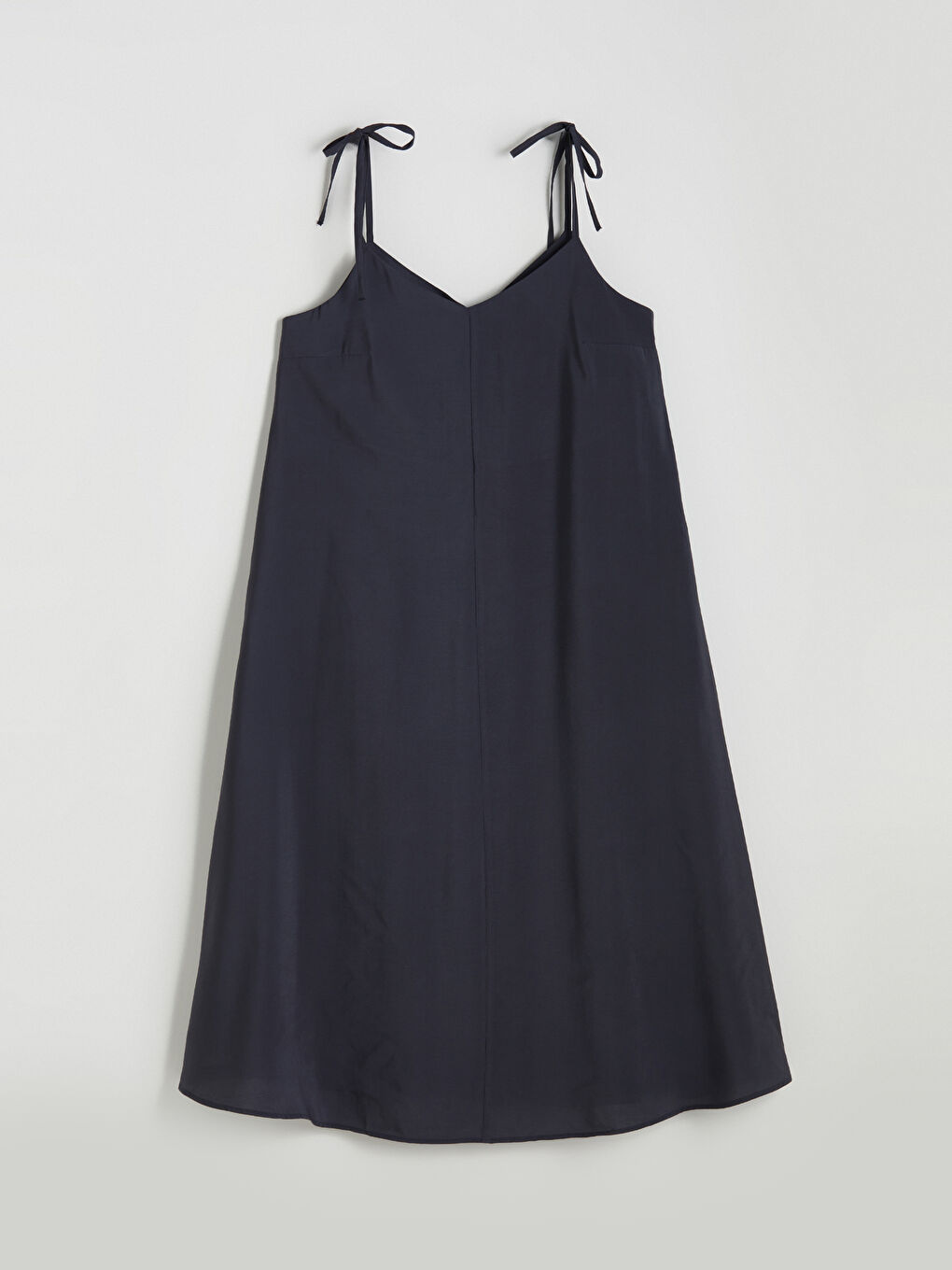 Gri V Yaka Modal Karışımlı Elbise-4