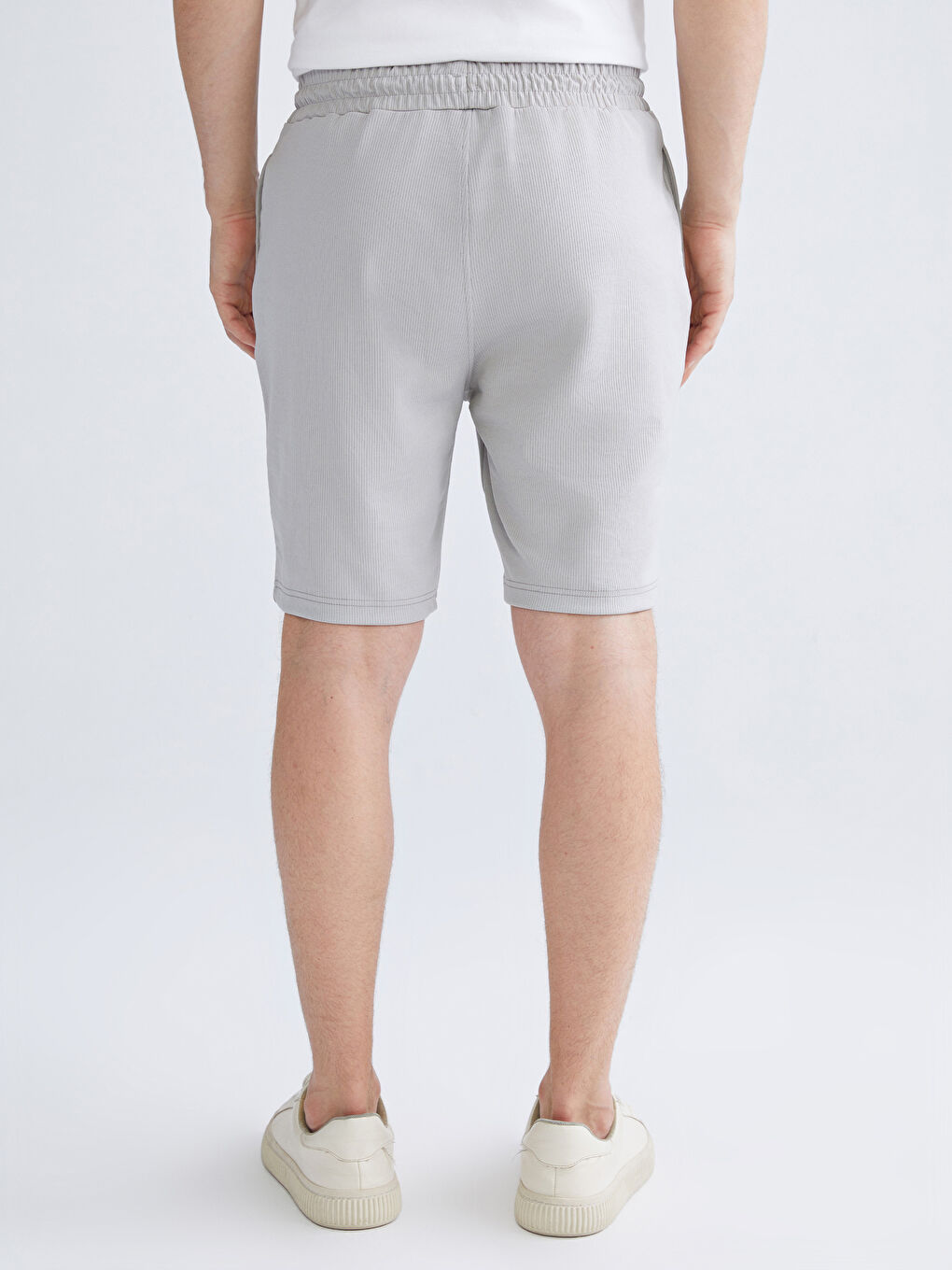 Gri Standart Kalıp Erkek Şort-3