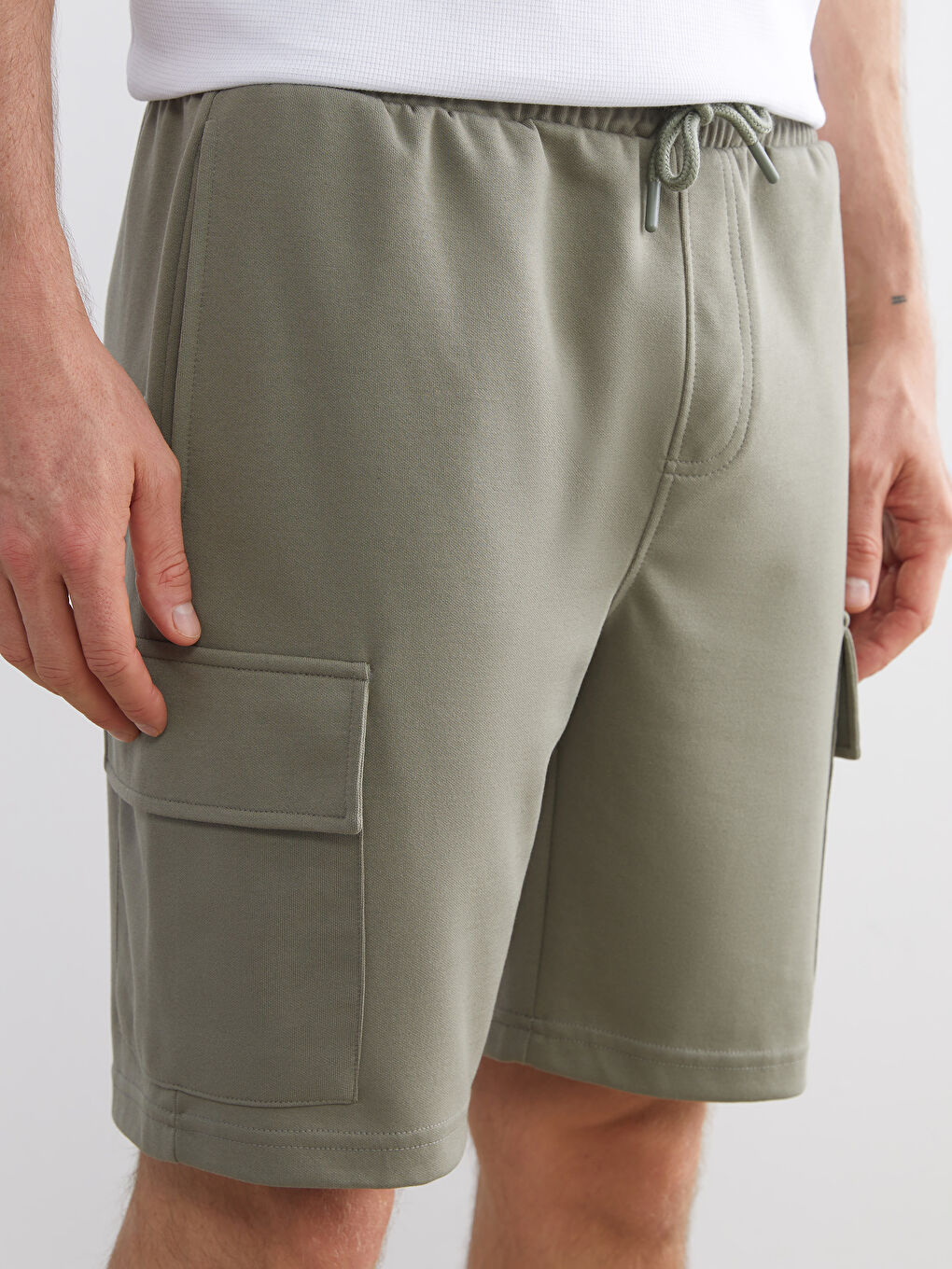 Haki Standart Kalıp Erkek Kargo Şort-2