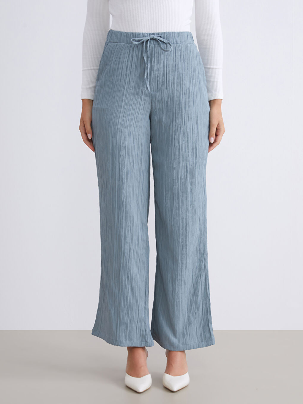 Mavi Beli Lastikli Dokulu Kadın Pantolon-1