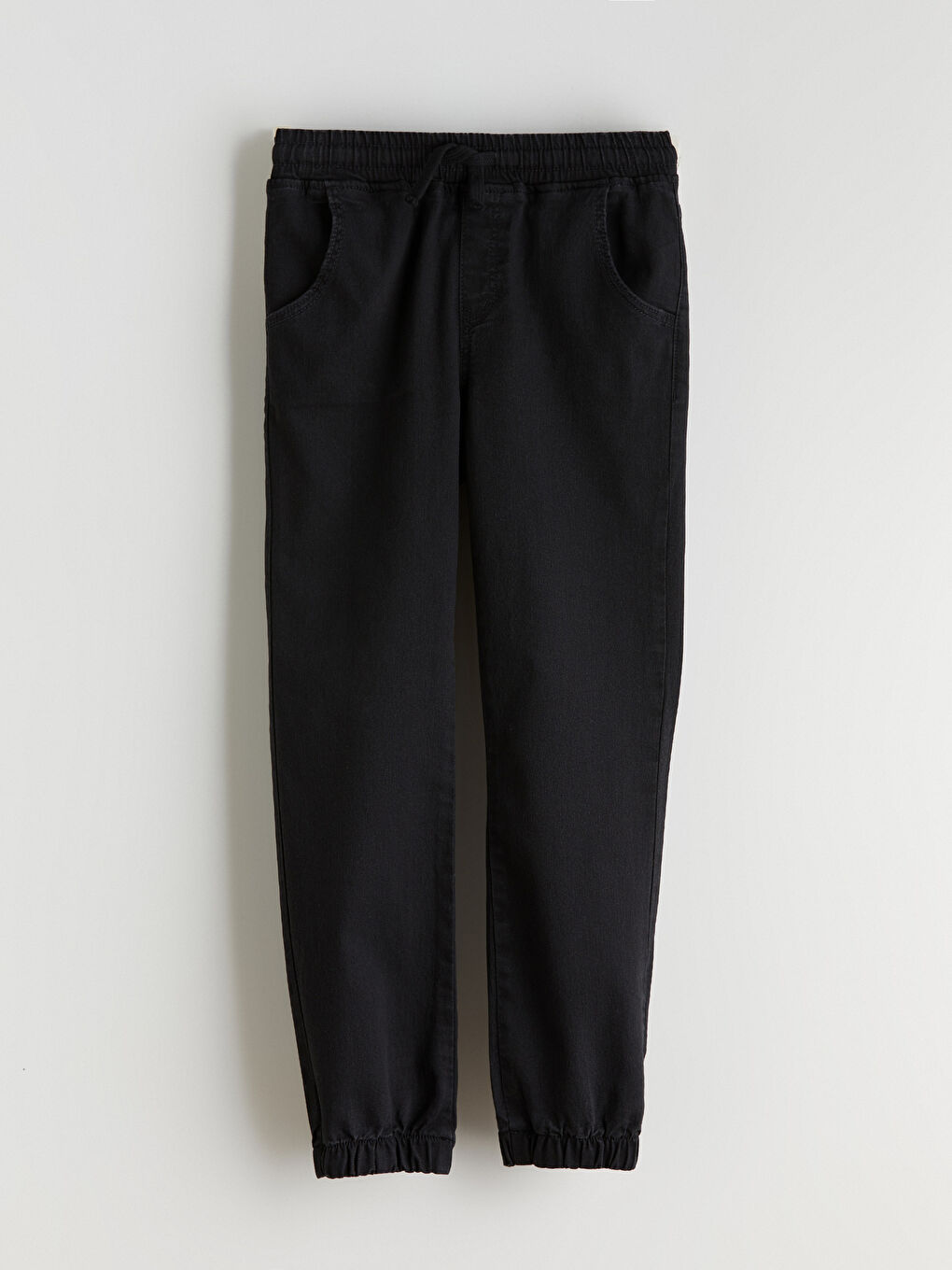 Siyah Beli Lastikli Erkek Çocuk Jogger Jean Pantolon