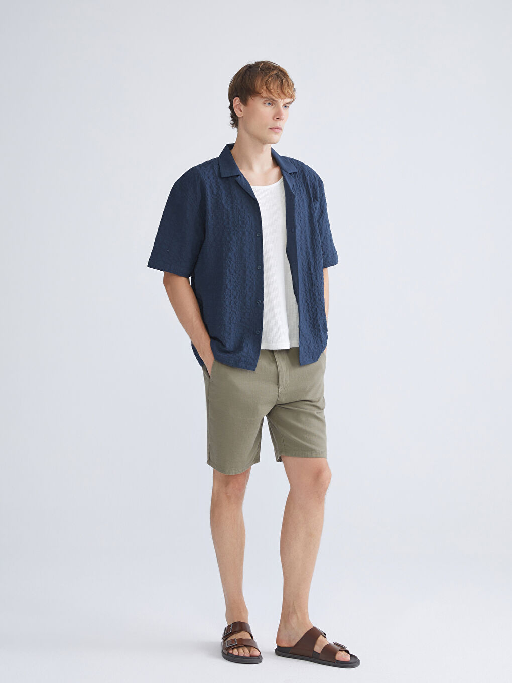 Lacivert Rahat Kalıp Resort Yaka Kısa Kollu Erkek Gömlek-1