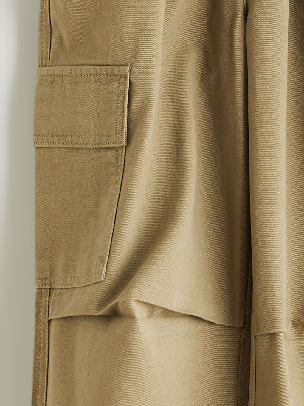 پانتۆڵی جۆگەر بارهەڵگر بە کەمەر لاستیکی بۆ کوڕان-1