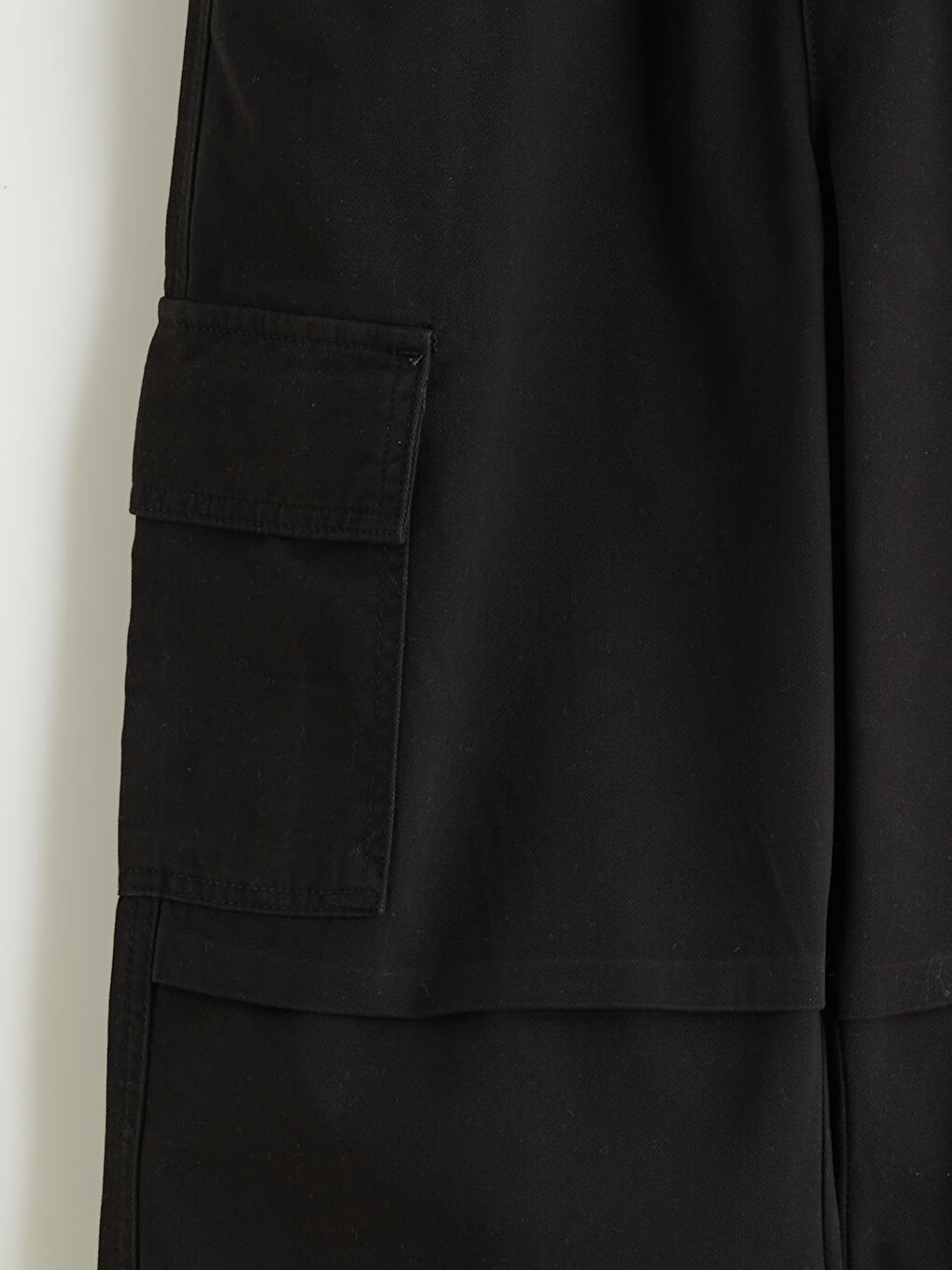 Elasticated Waist Boys' Cargo Jogger Pants-1