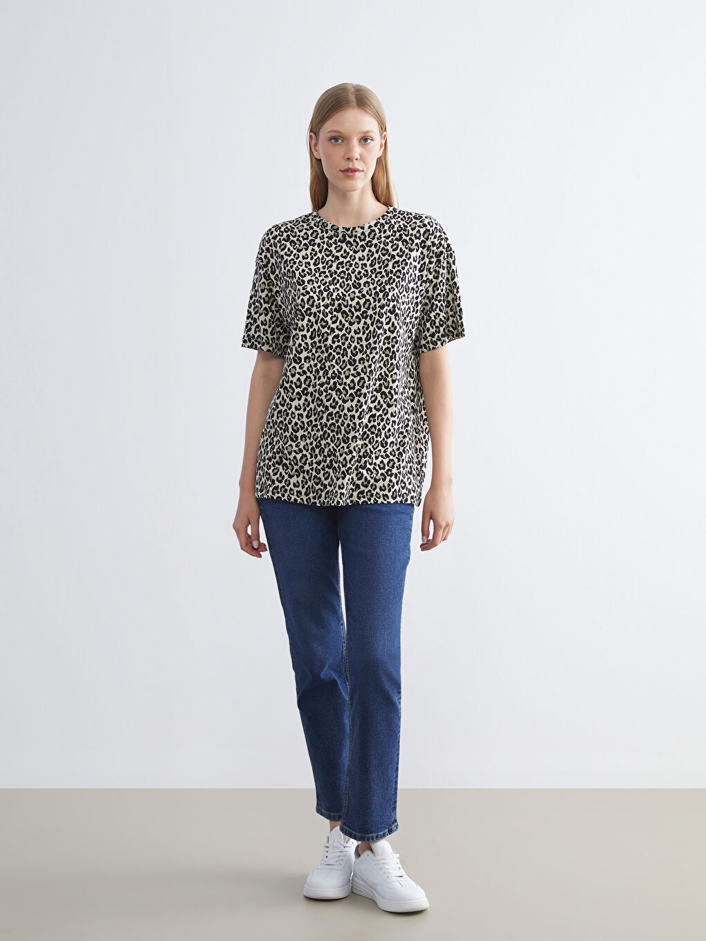 Kahverengi Bisiklet Yaka Leopar Desenli Bluz-1