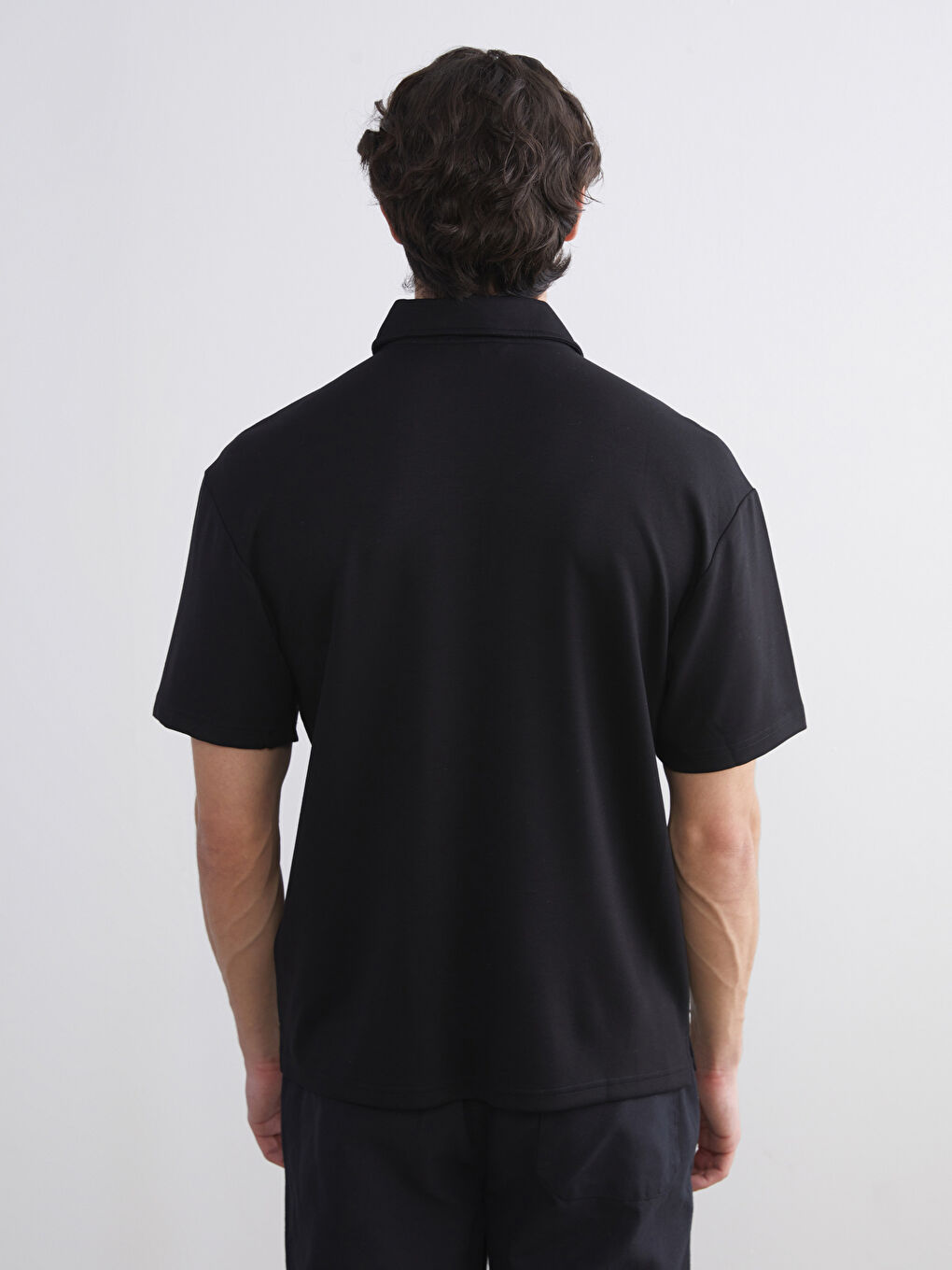 Siyah Polo Yaka Erkek Tişört-3
