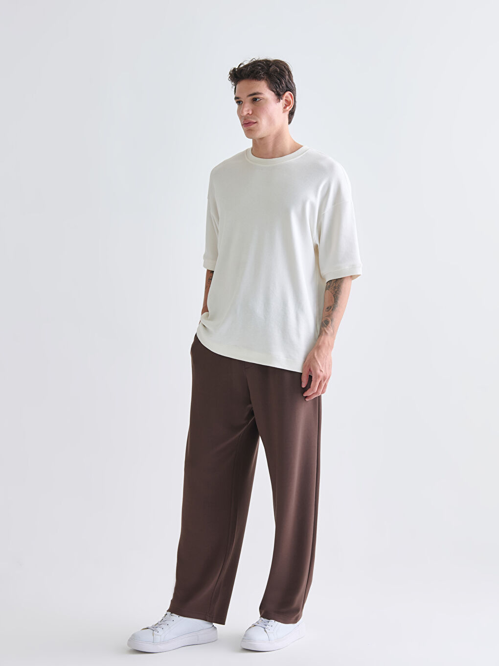 Kahverengi Rahat Kalıp Erkek Eşofman Altı