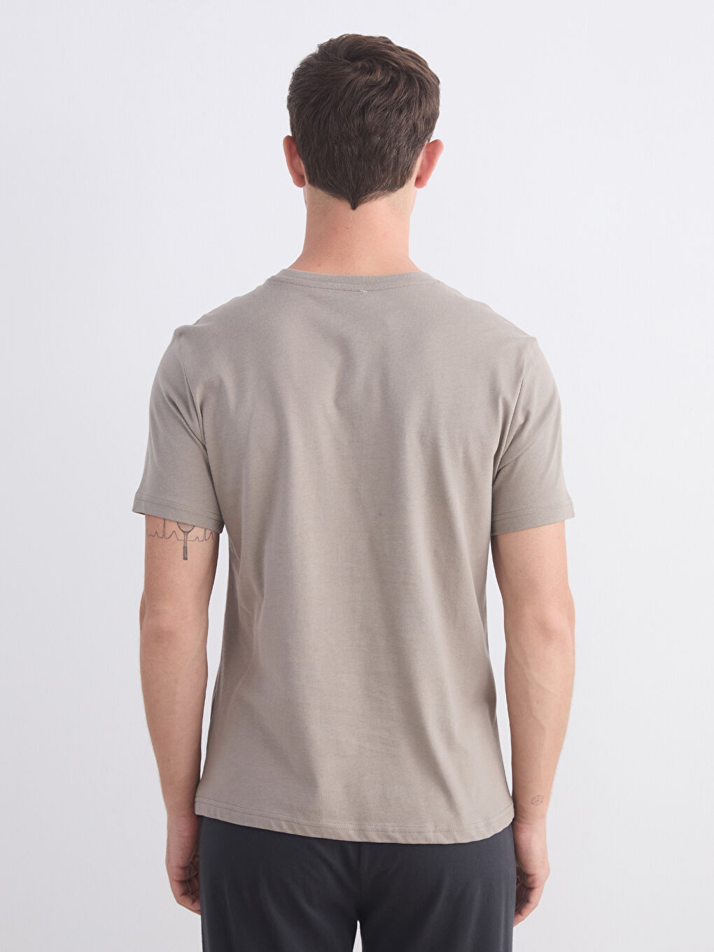 Bej Bisiklet Yaka Kısa Kollu Erkek Pijama Üst-3