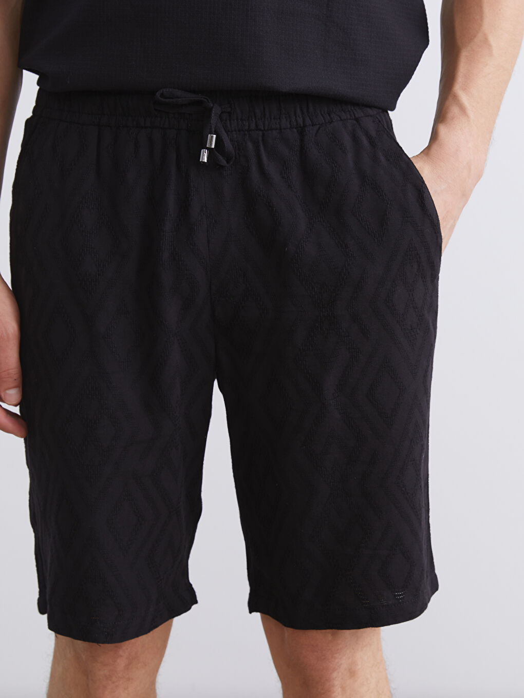 Siyah Standart Kalıp Erkek Şort-2