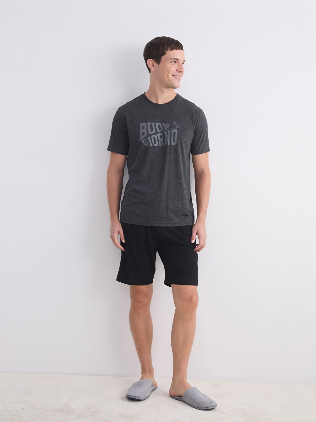 Antrasit Standart Kalıp Erkek Şortlu Pijama Takımı-1
