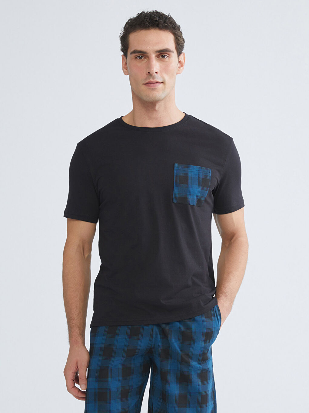 Siyah Bisiklet Yaka Kısa Kollu Erkek Pijama Üst