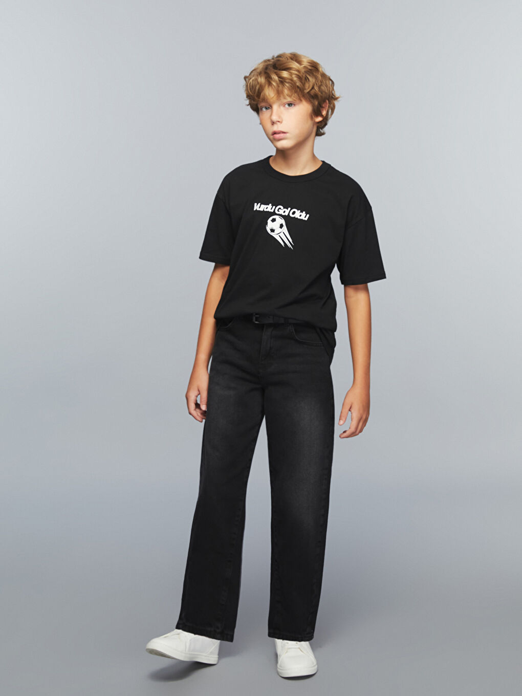 Siyah Bisiklet Yaka Slogan Baskılı Erkek Çocuk Tişört-1