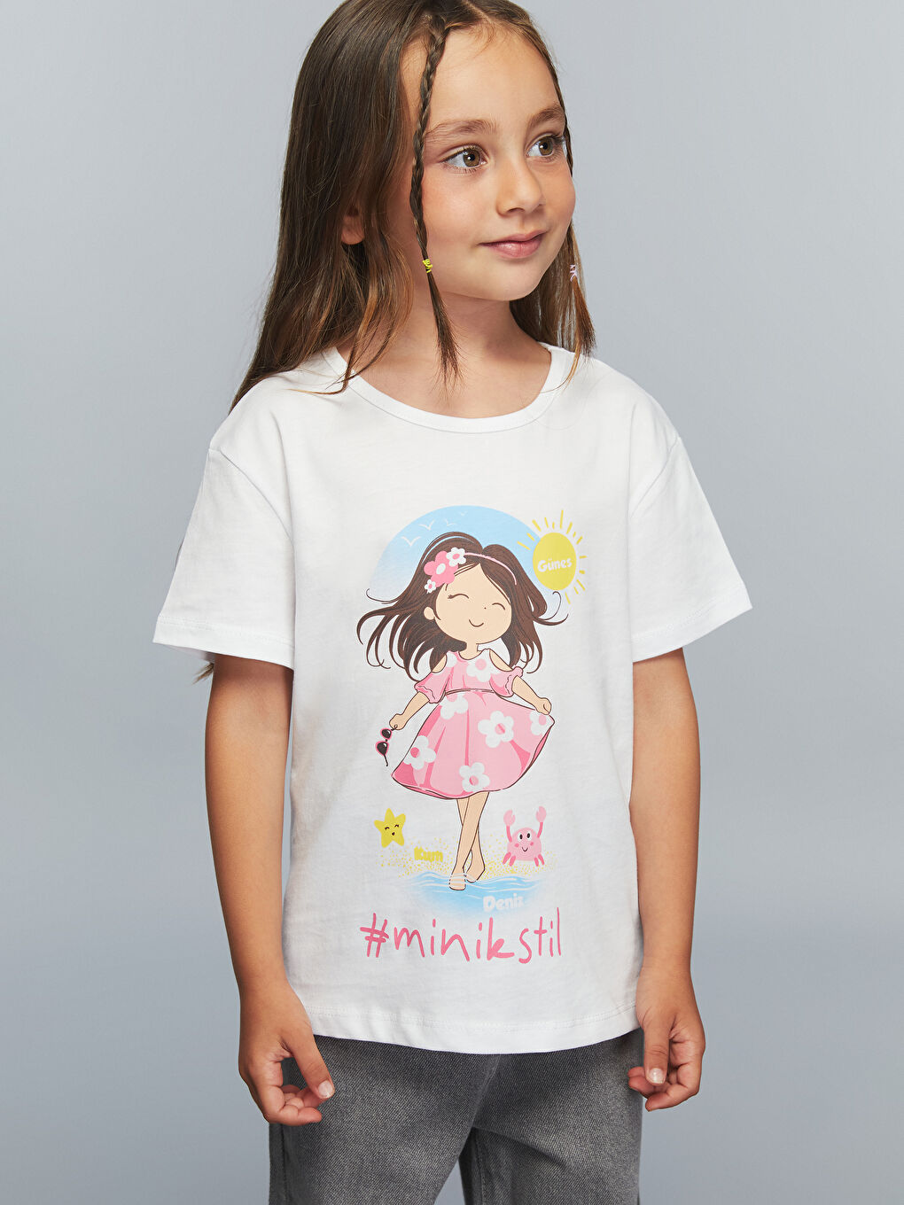 Ekru Bisiklet Yaka Slogan Baskılı Kız Çocuk Tişört