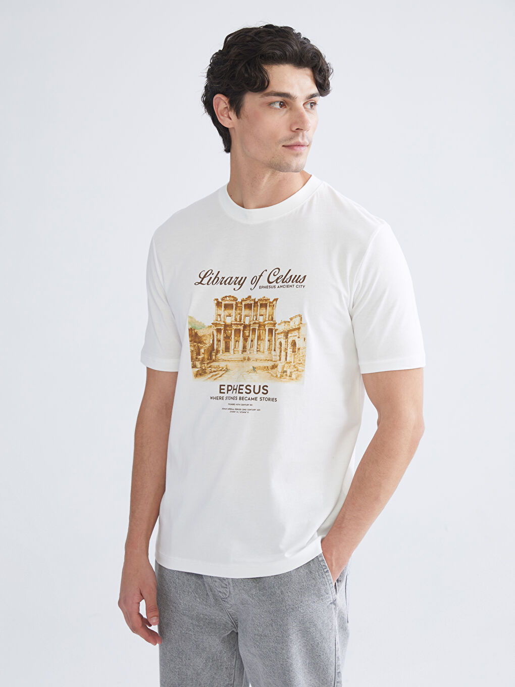 Ekru Bisiklet Yaka Penye Erkek Tişört