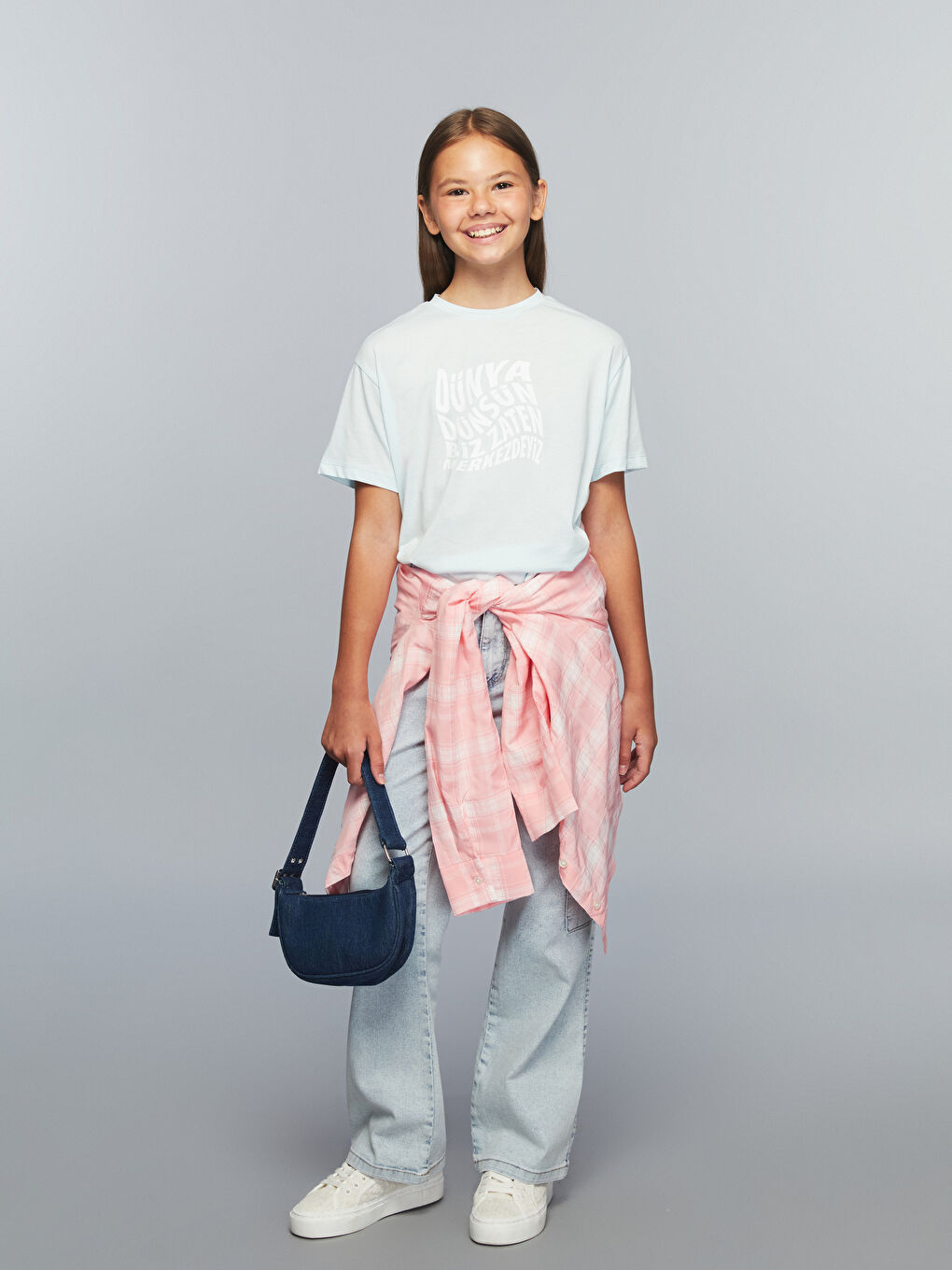 Mavi Bisiklet Yaka Slogan Baskılı Kız Çocuk Tişört-1