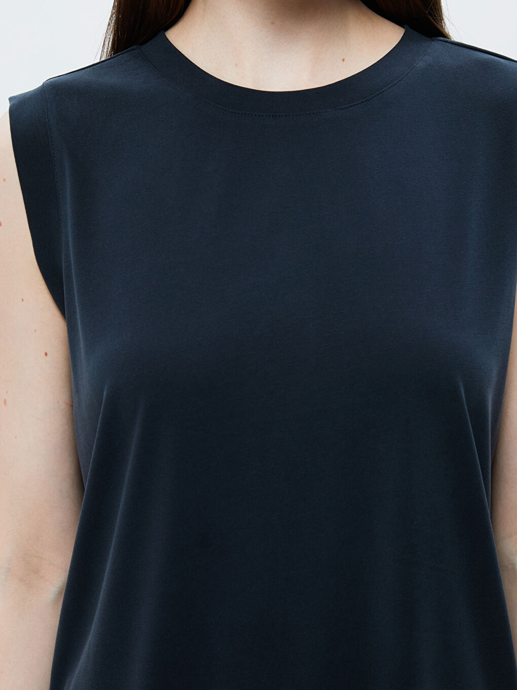 Siyah Bisiklet Yaka Kadın Atlet-2