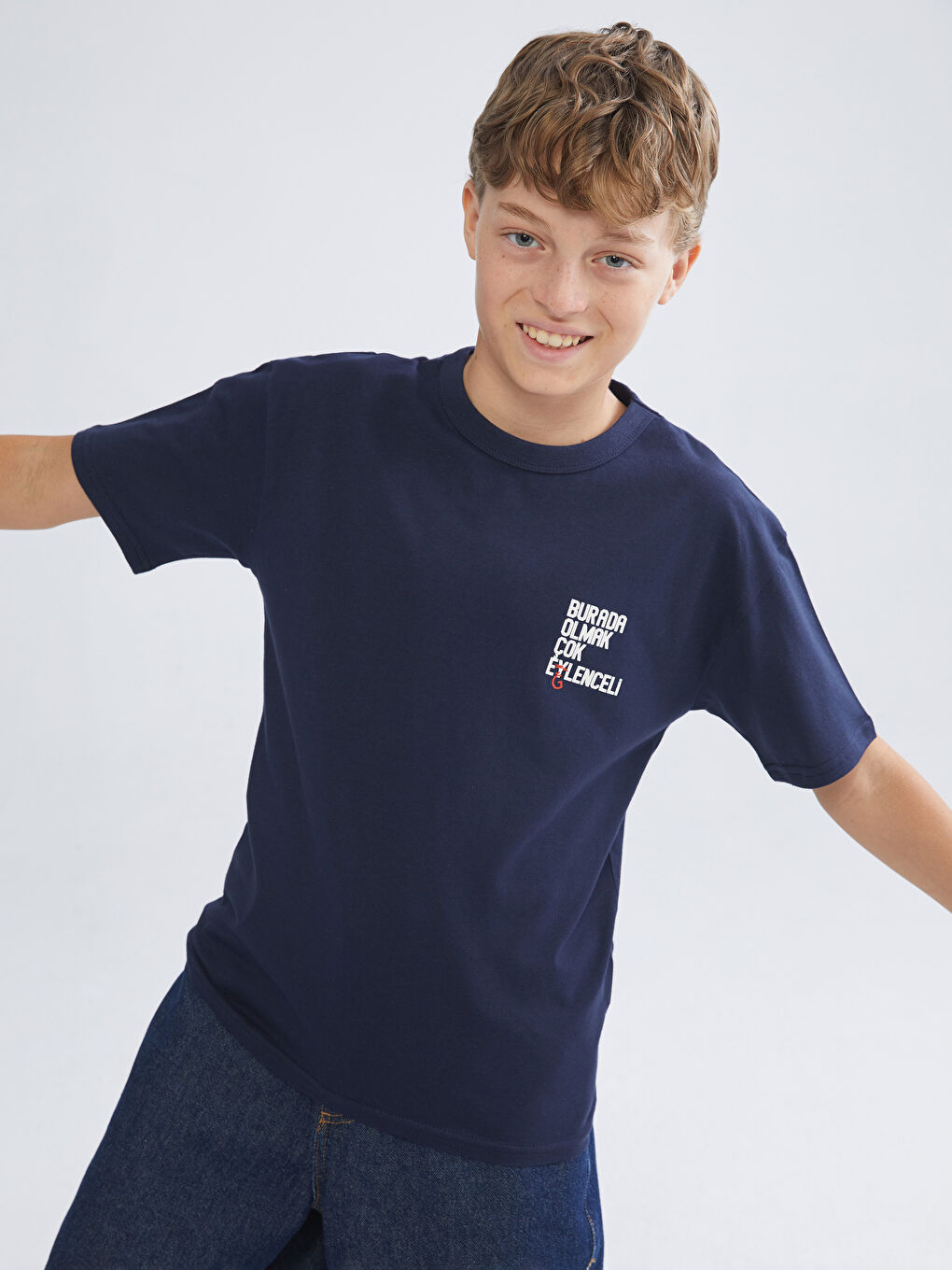 Lacivert Bisiklet Yaka Slogan Baskılı Erkek Çocuk Tişört