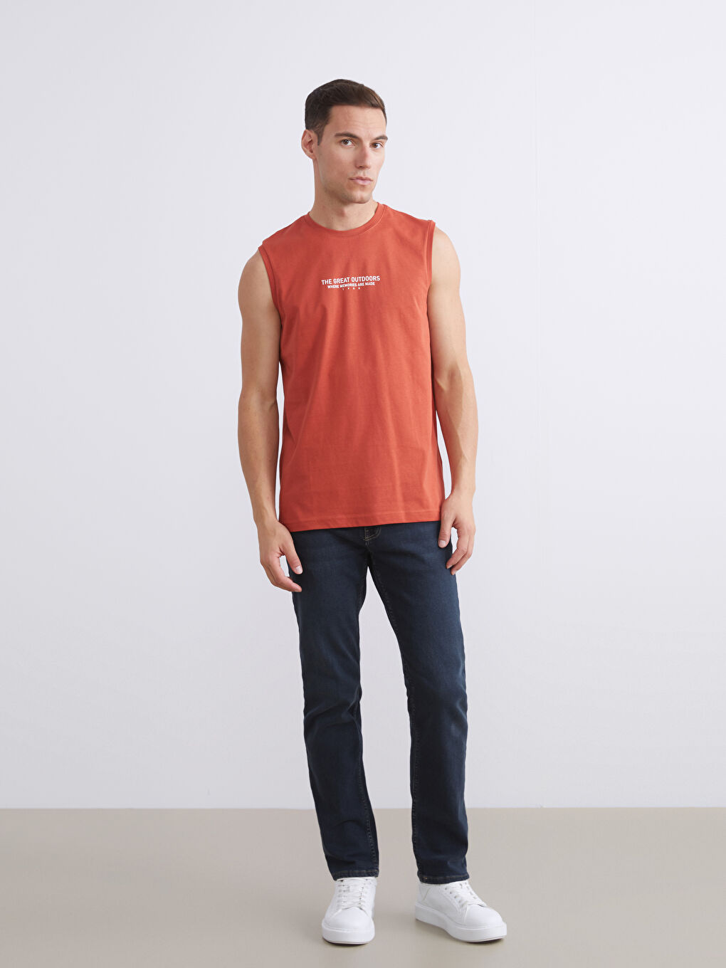 Turuncu Bisiklet Yaka Baskılı Erkek Kolsuz Tişört-1